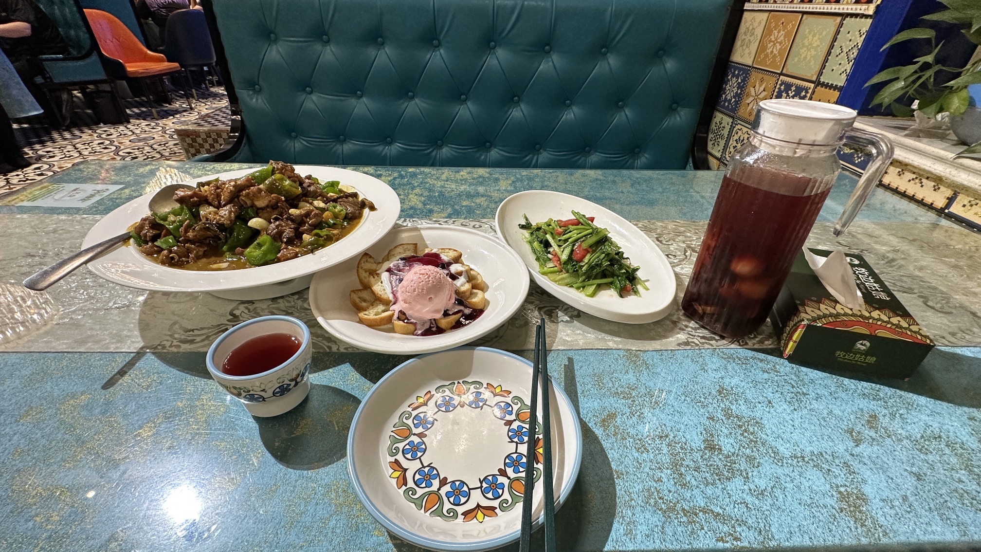 牧边姑娘主题餐厅(原牧羊姑娘)