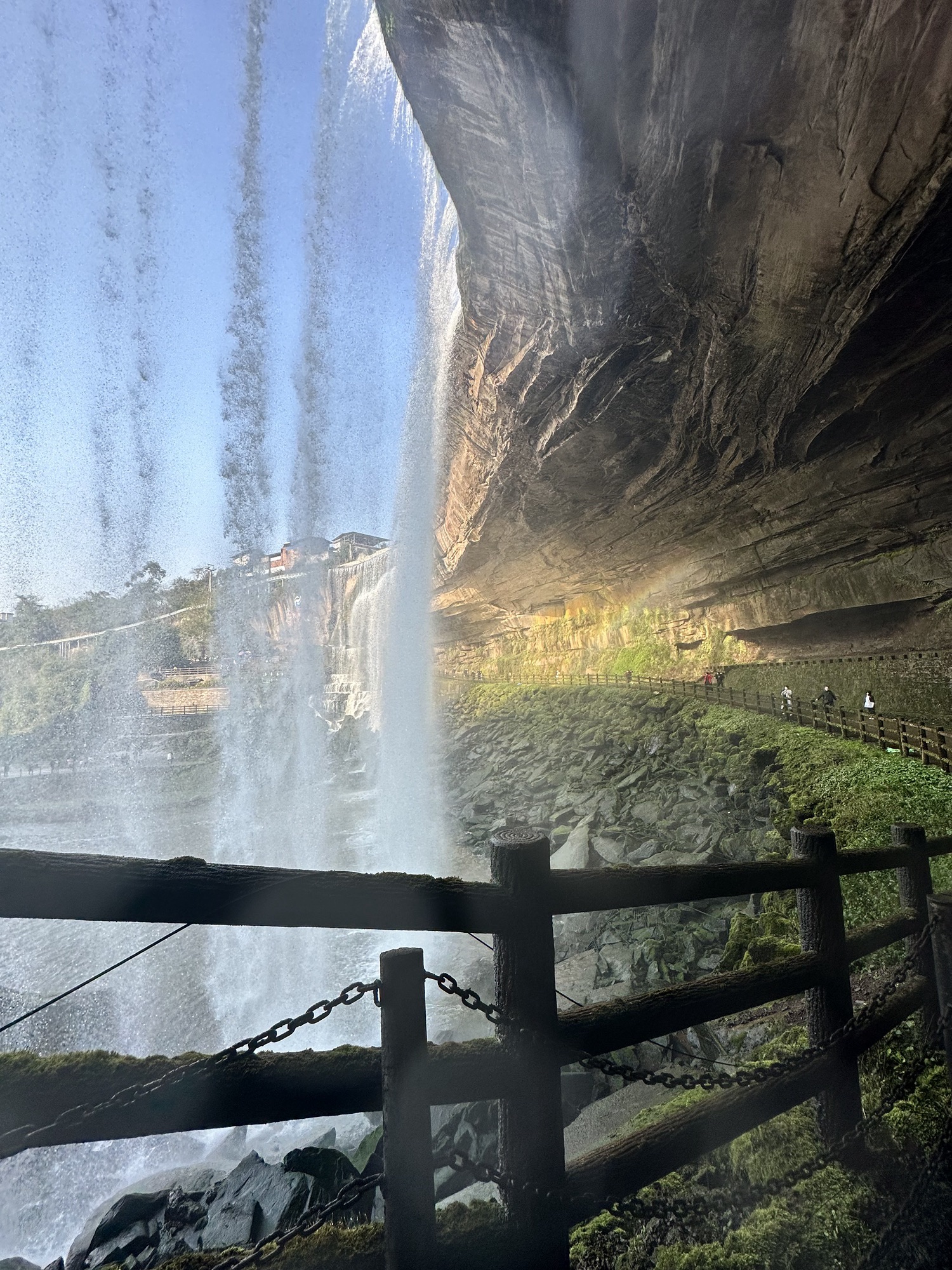 岳池低坑大瀑布旅行图片 2