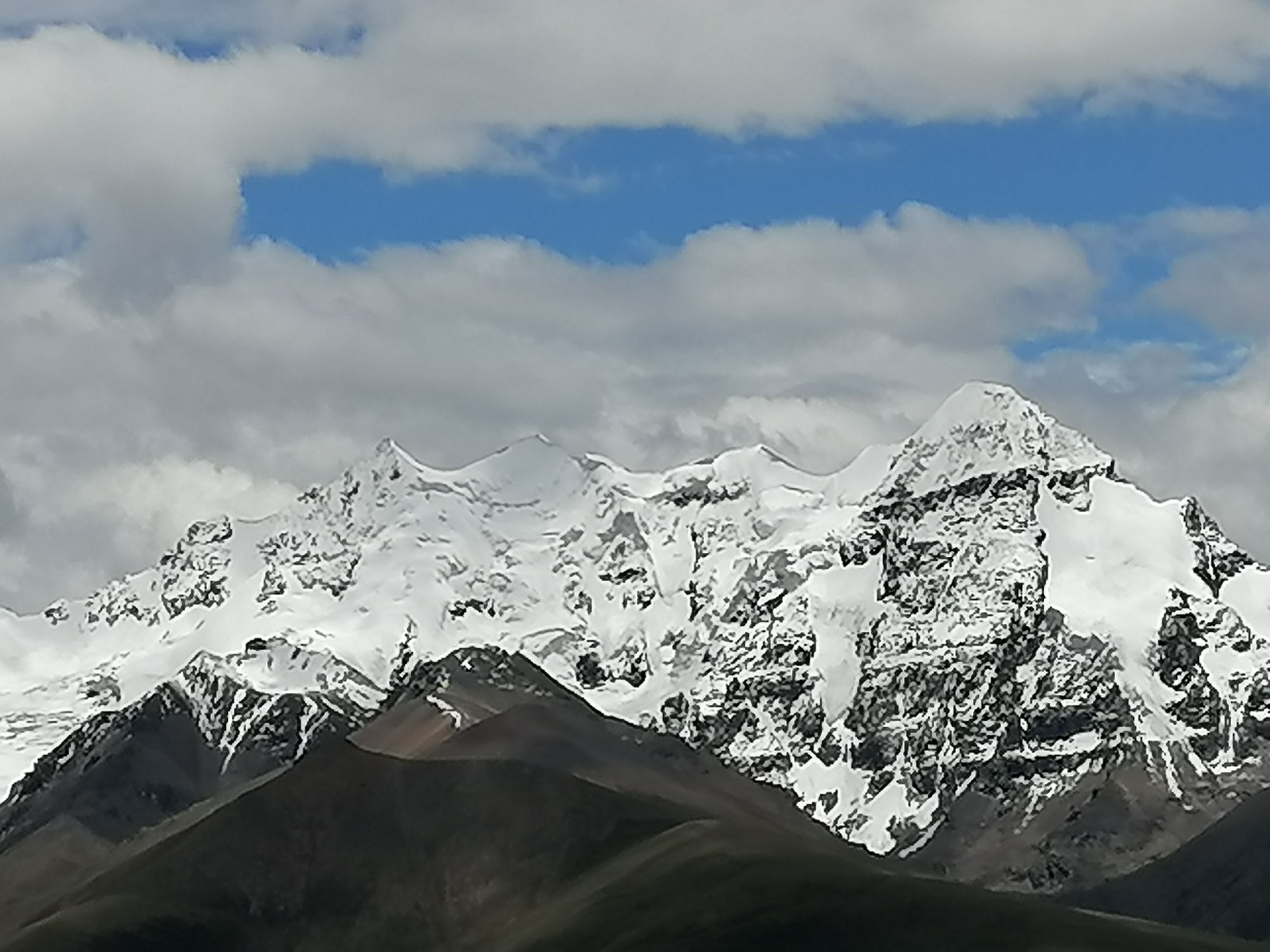 姆蓝雪山生态景区