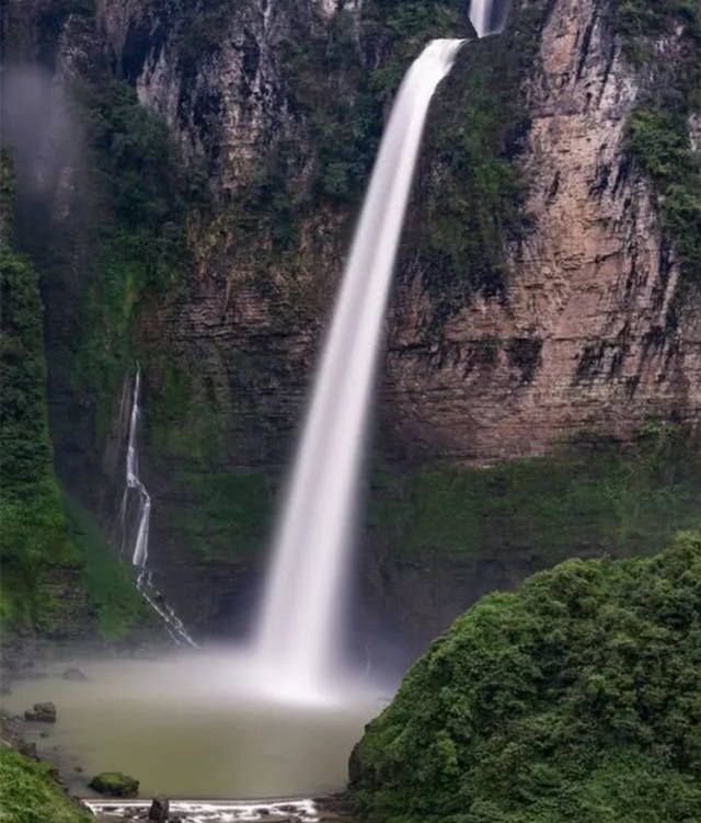 尖朵朵瀑布旅行图片 2
