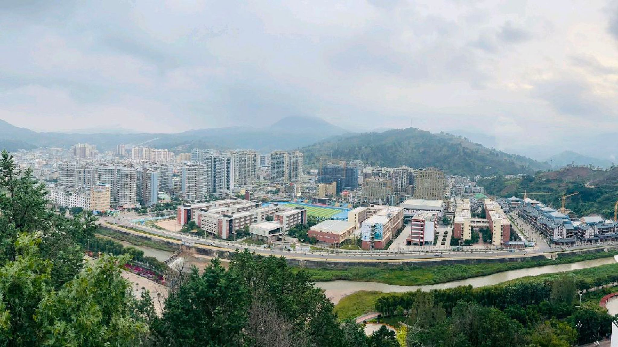 会东县龙凤山公园(暂停开放)旅行图片 2