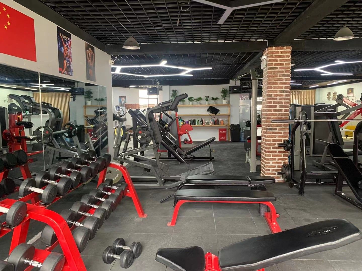 零度健身(滨河路店)