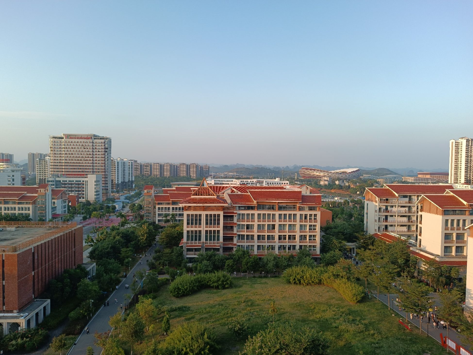 崇左幼儿师范高等专科学校