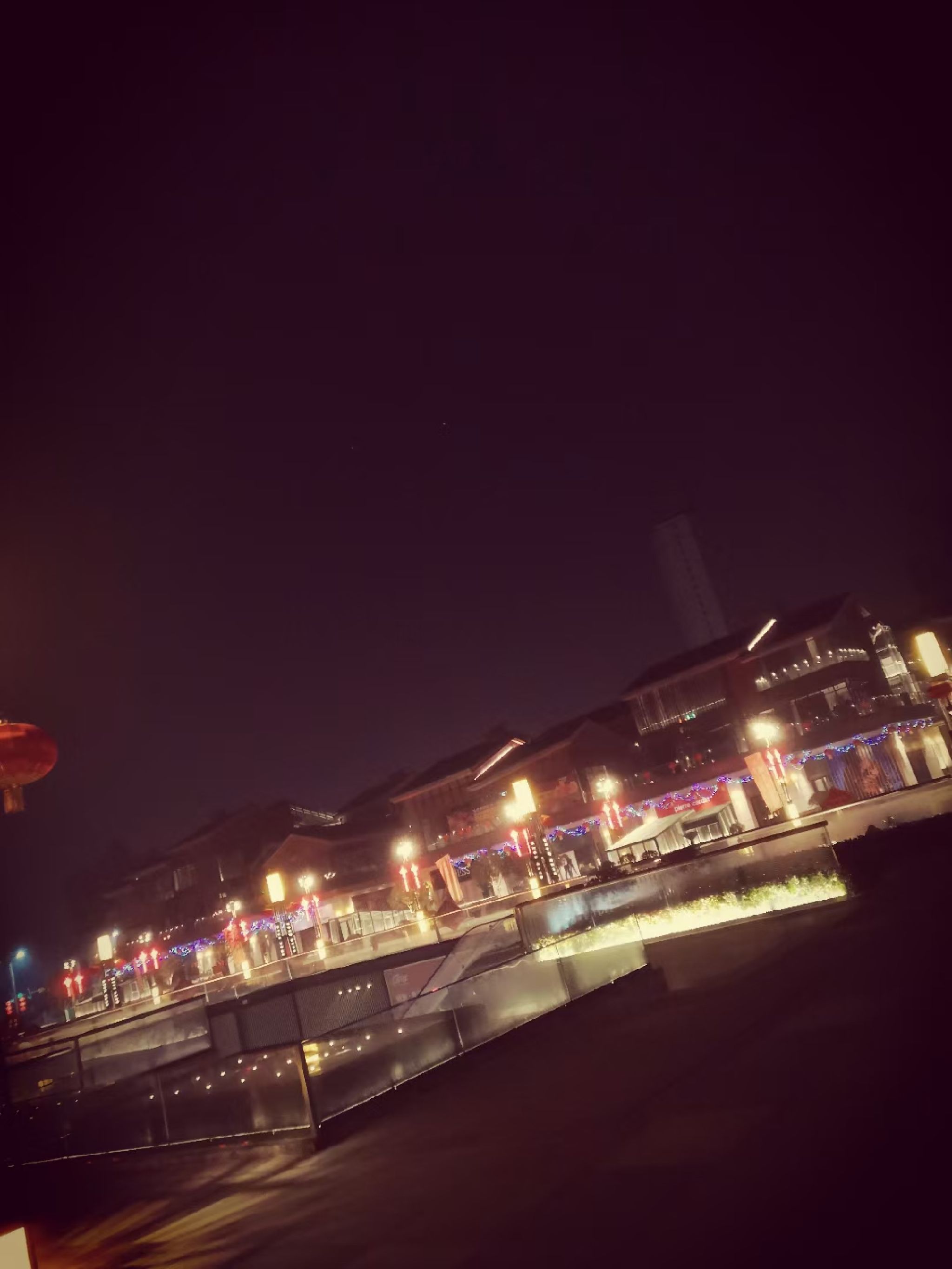 民主乡胜利村农民休闲广场旅行图片 1