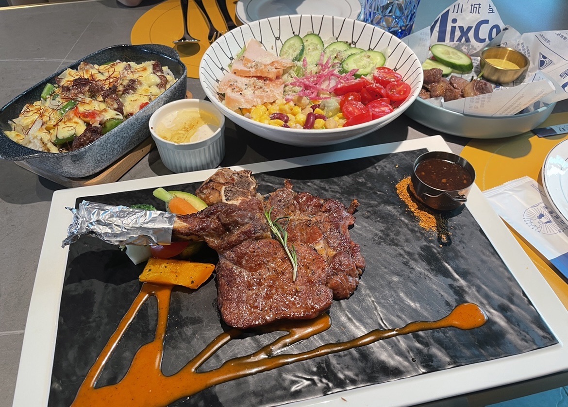 小城星厨西餐厅(碧水花城店)