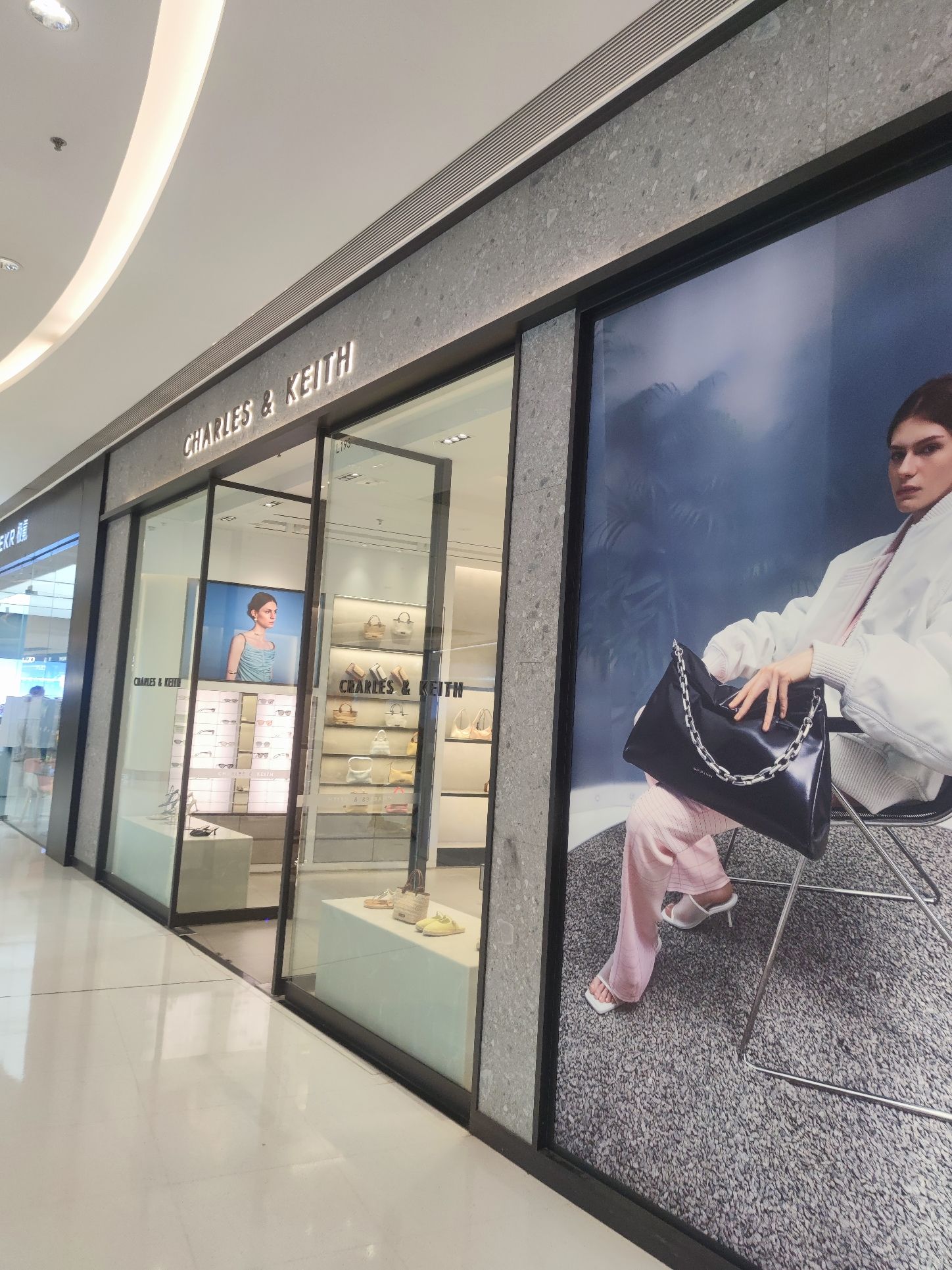 CHARLES&KEITH(华润·铁西万象汇店)