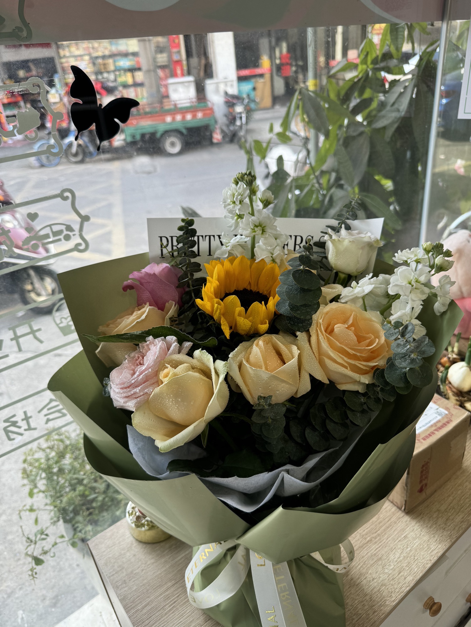 花伴鲜花店