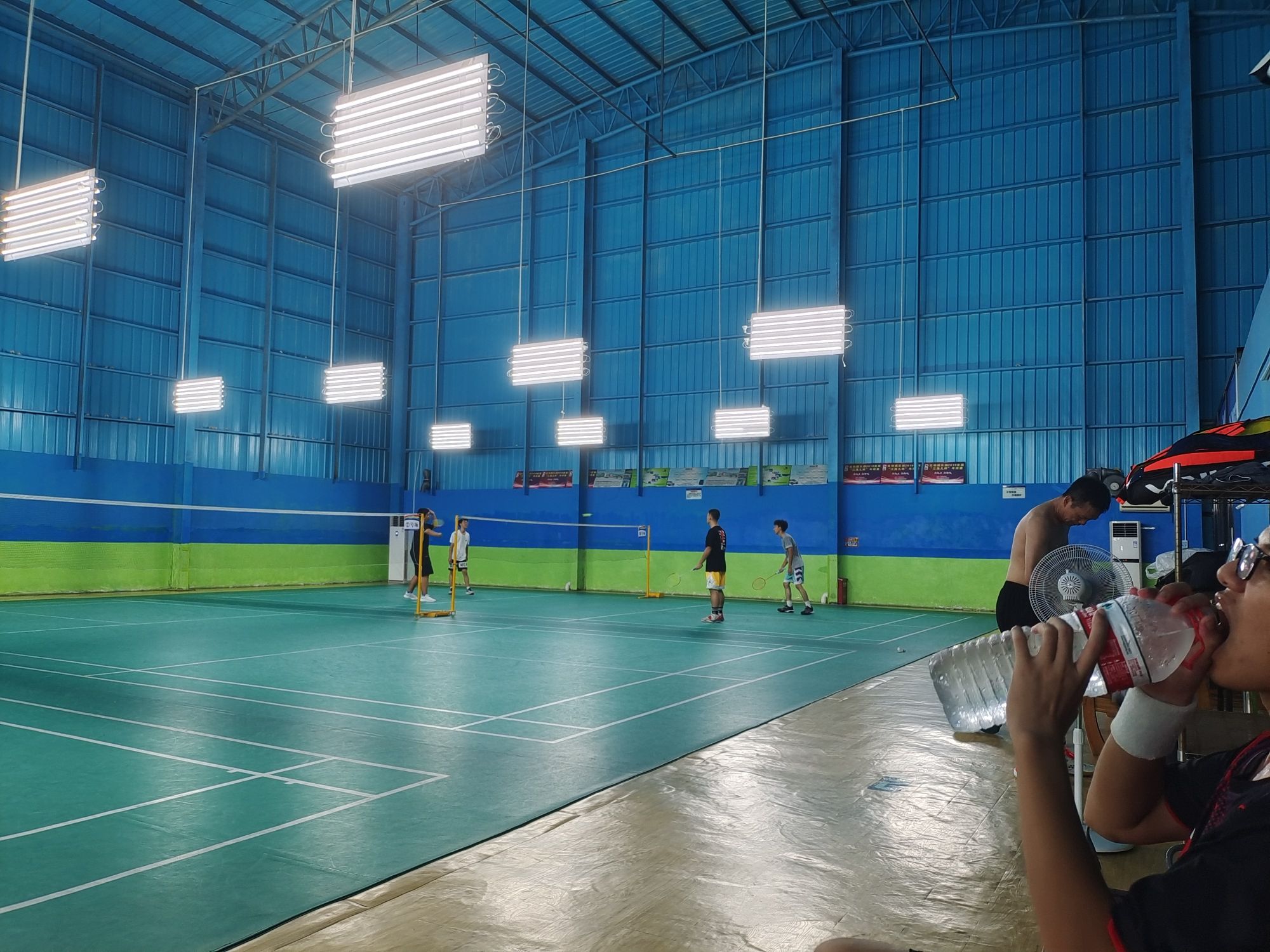 场地封面-壹号海拓羽毛球馆