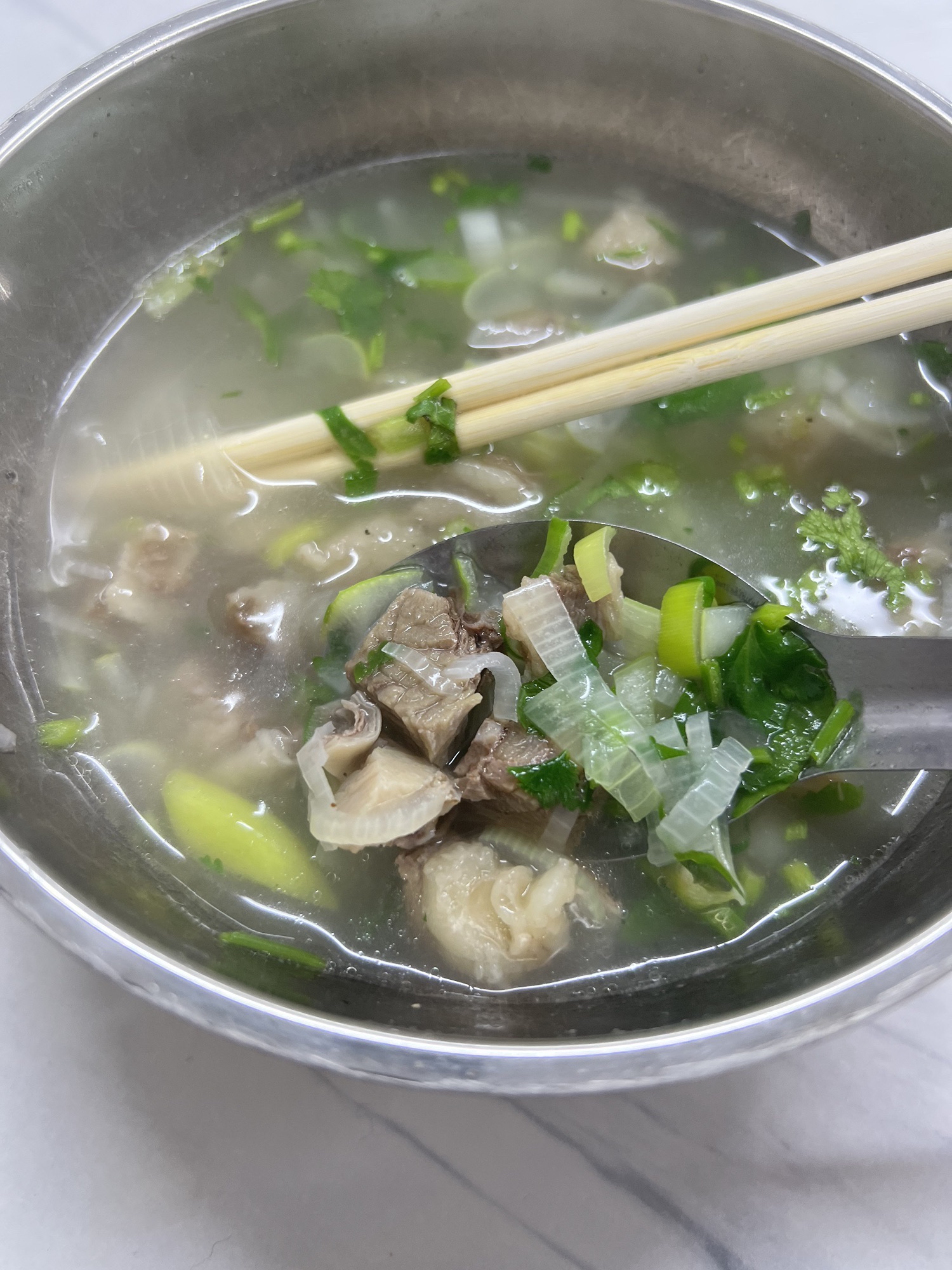 明月汤饭馆(蔘雞湯)