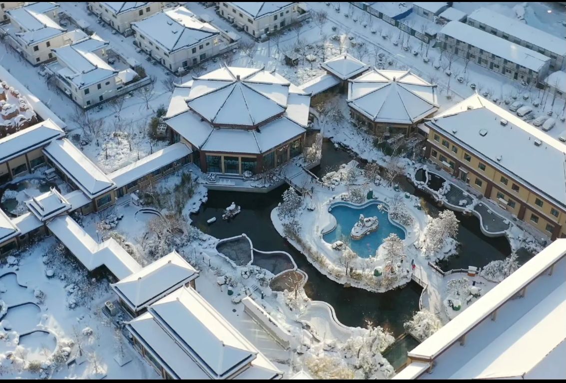 安德利·崑龙温泉旅游景区旅行图片 1