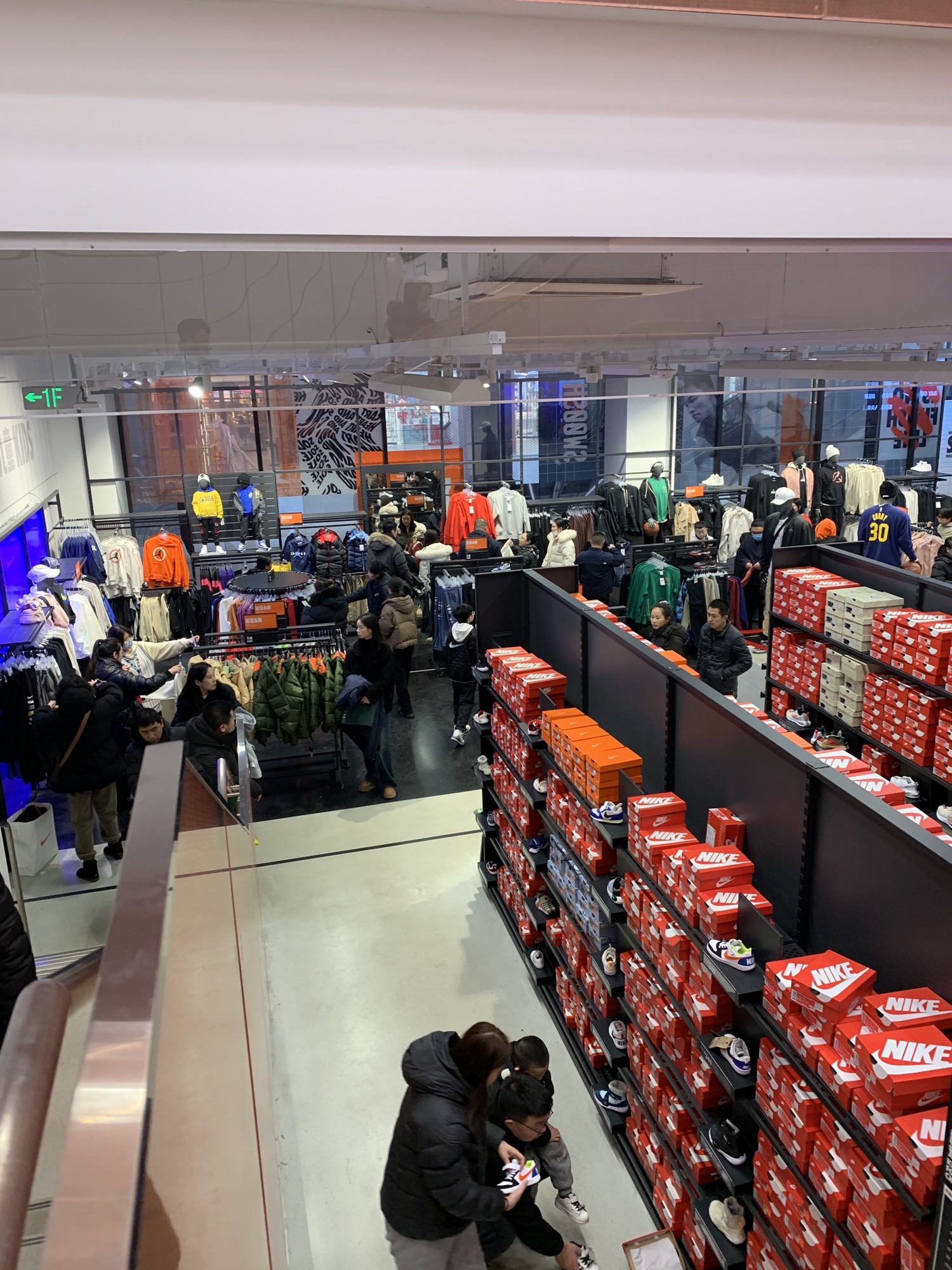 耐克Nike(晋中天美杉杉奥特莱斯店)