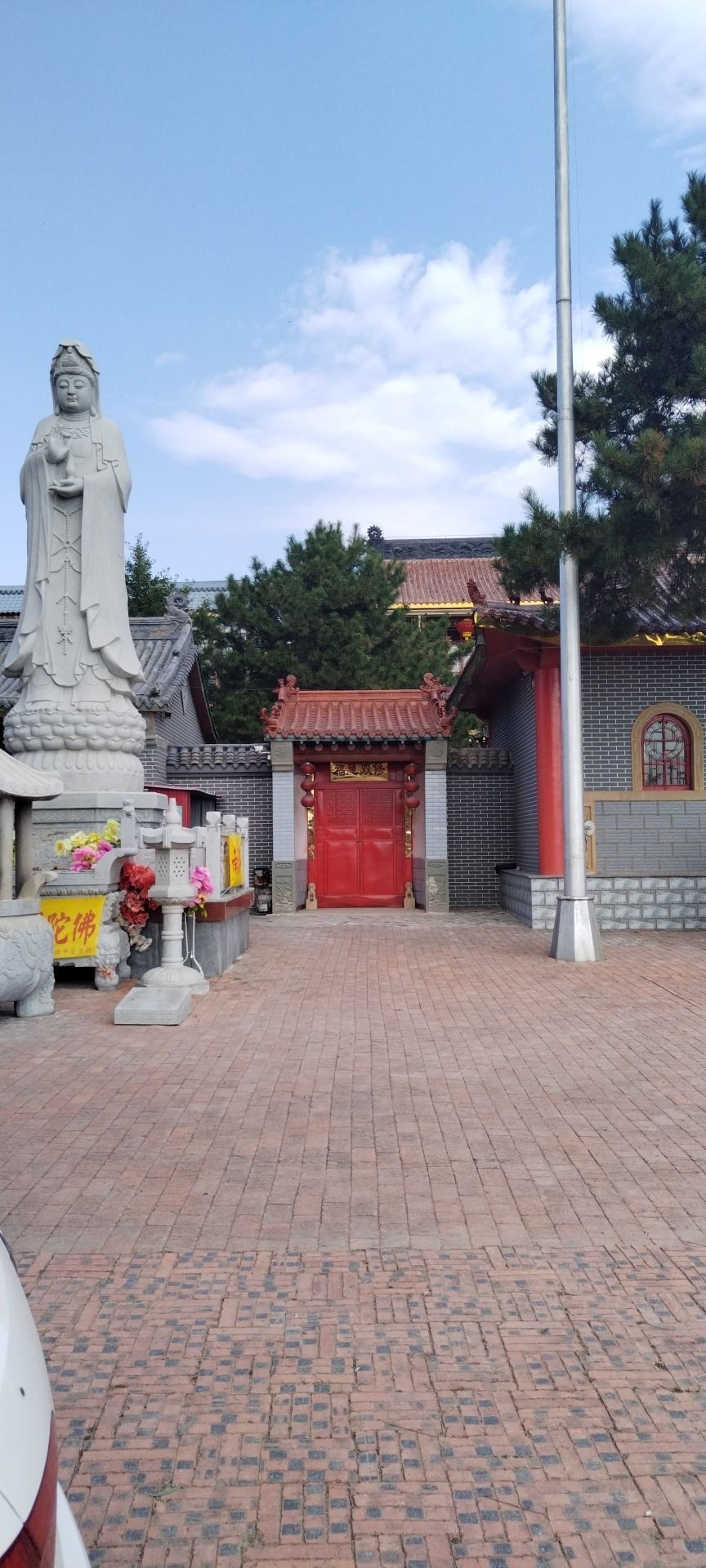 极乐寺实景照片