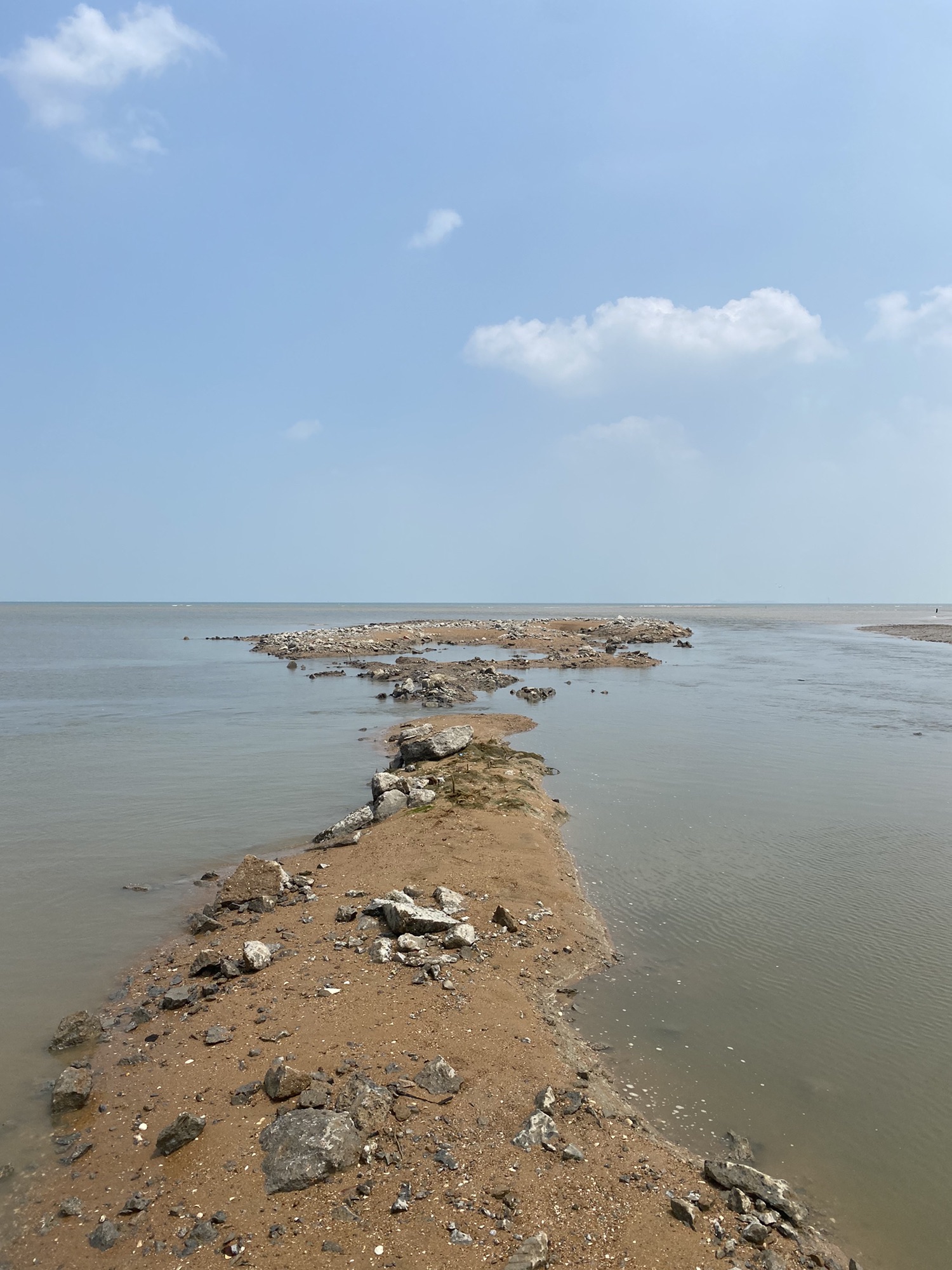 小沙东海战纪念碑