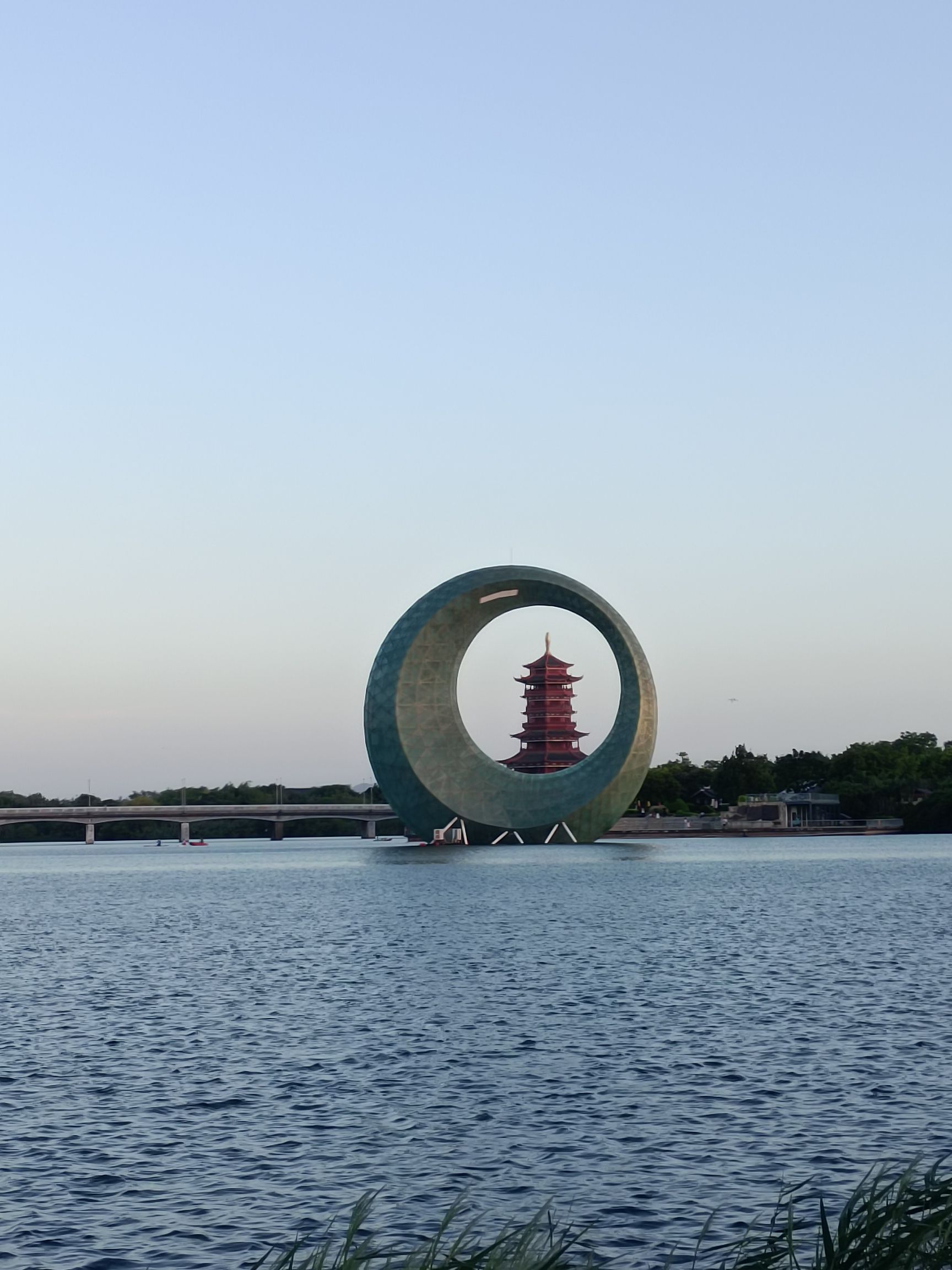 水天花月广场旅行图片 1
