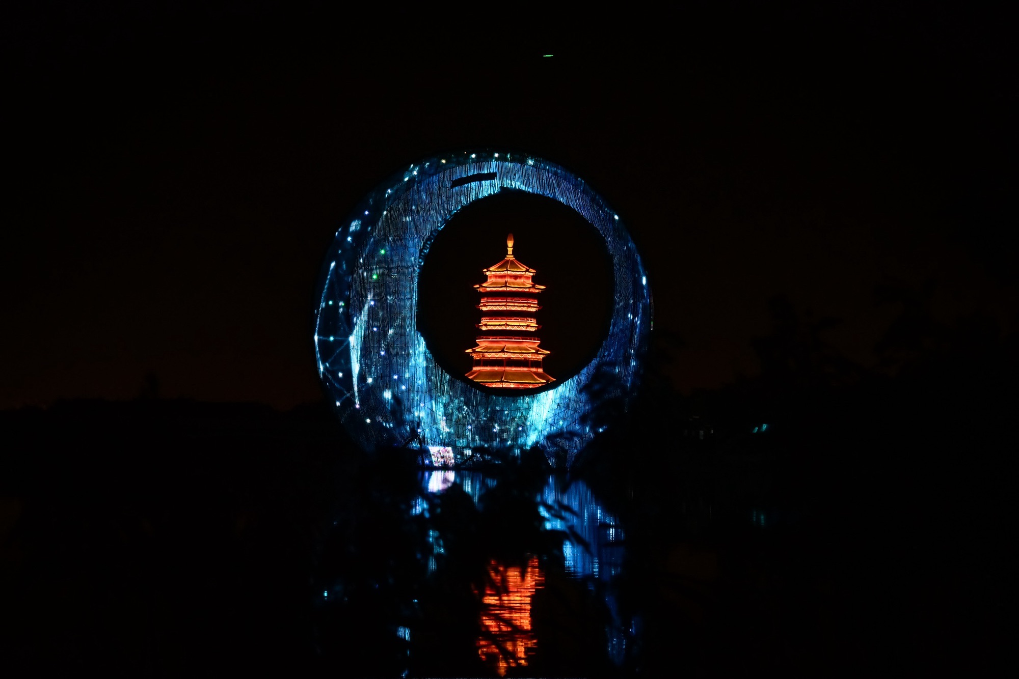 水天花月广场旅行图片 3