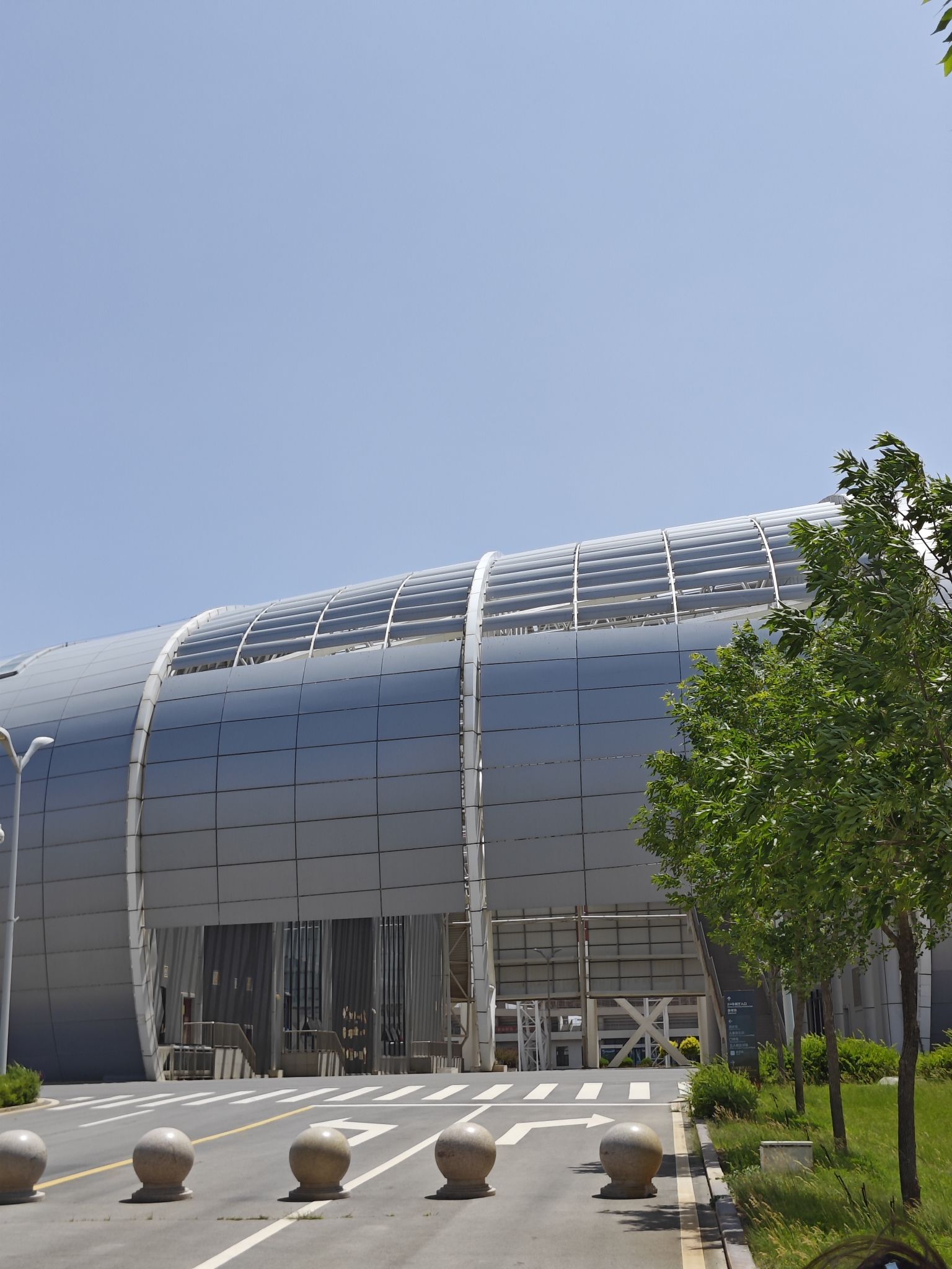 黄河奥体中心游泳馆