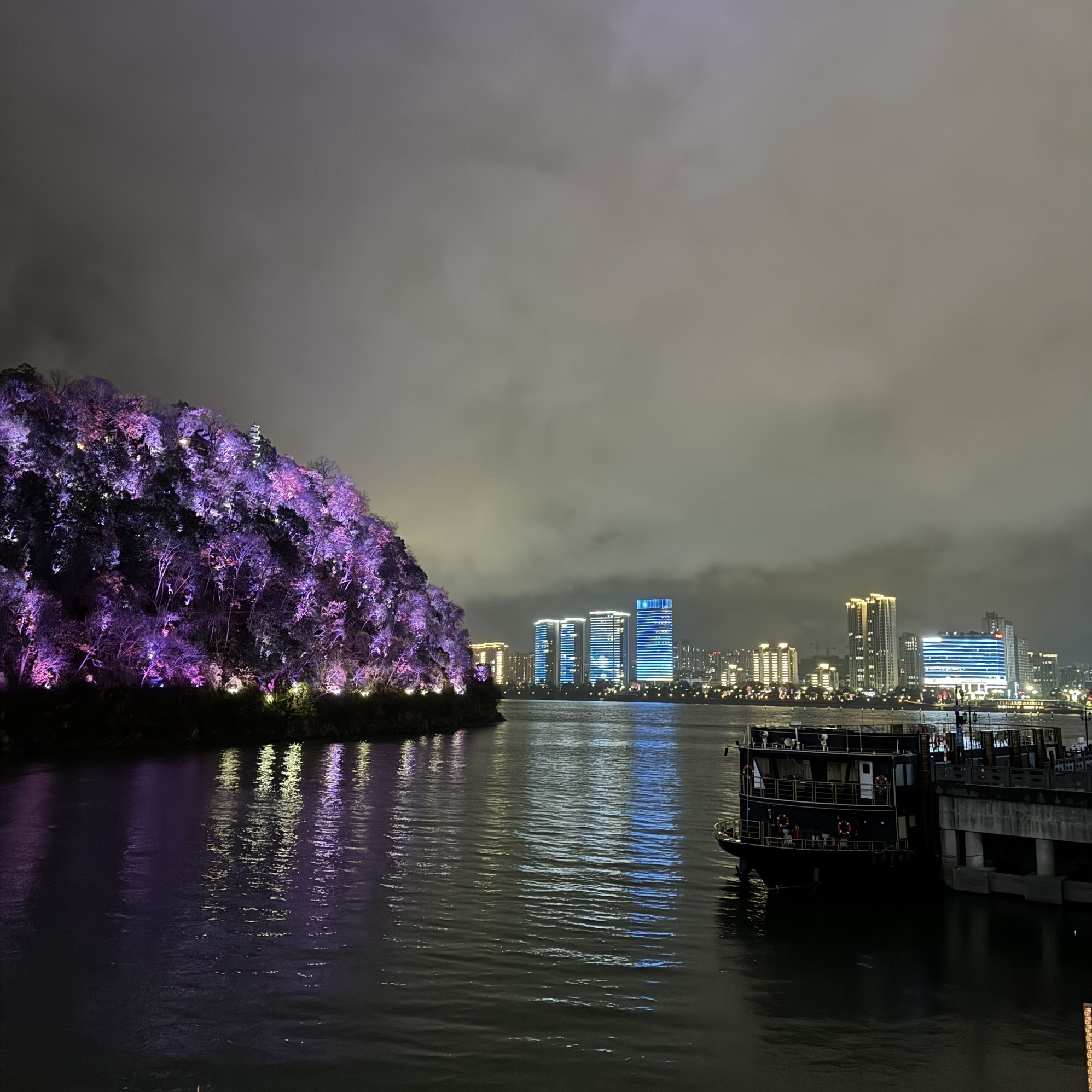 富春江夜游旅行图片 3