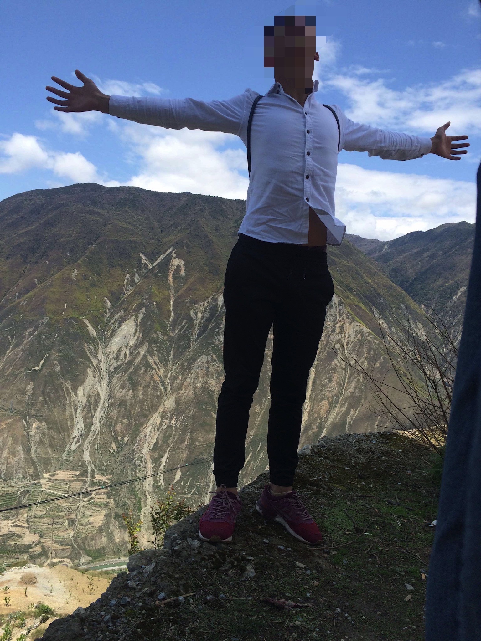 岷江白岩大峡谷旅行图片 2
