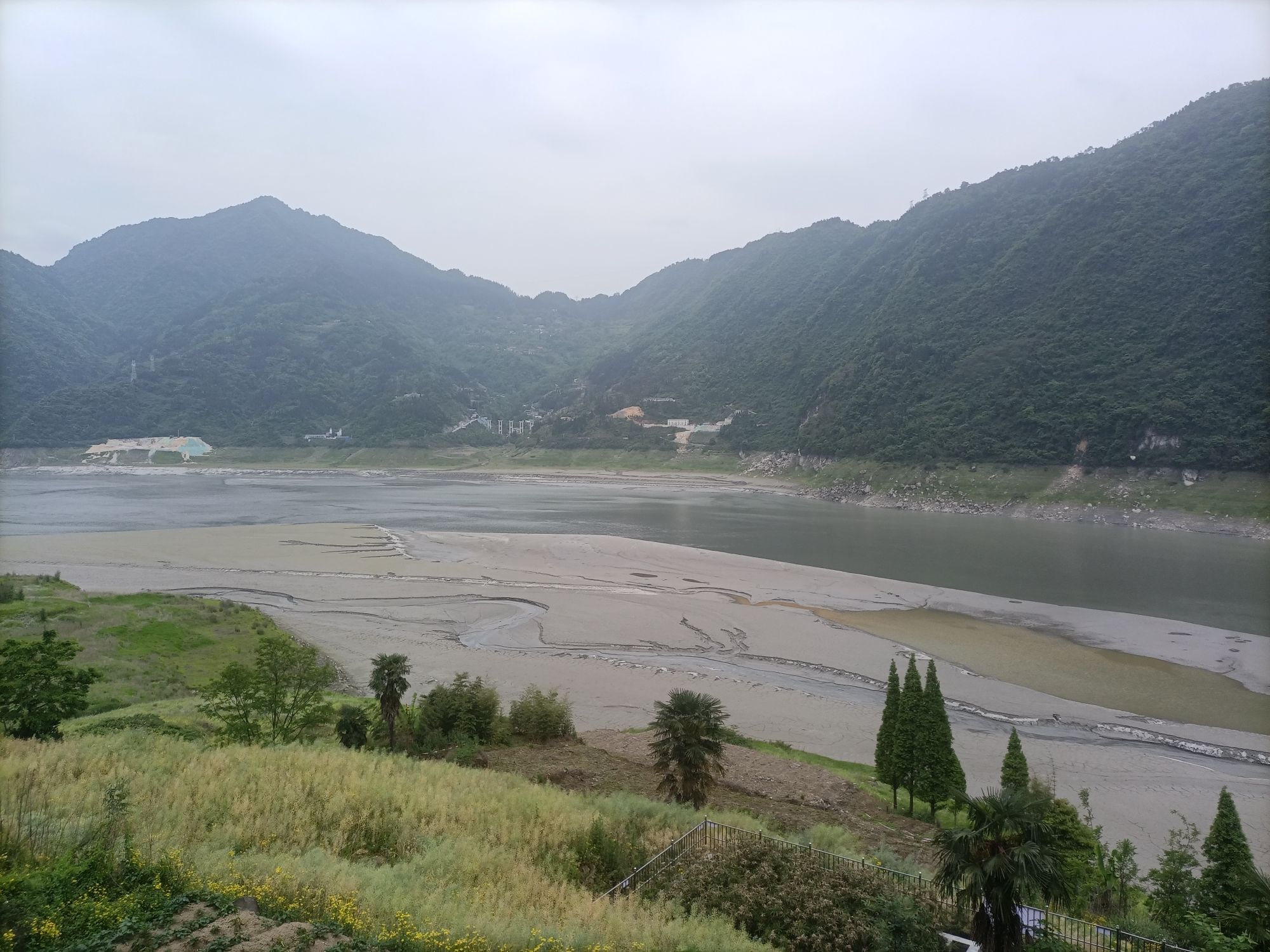 岷江白岩大峡谷旅行图片 2