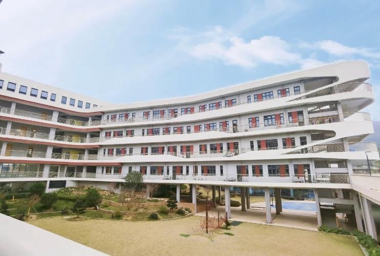 义乌市艺术学校