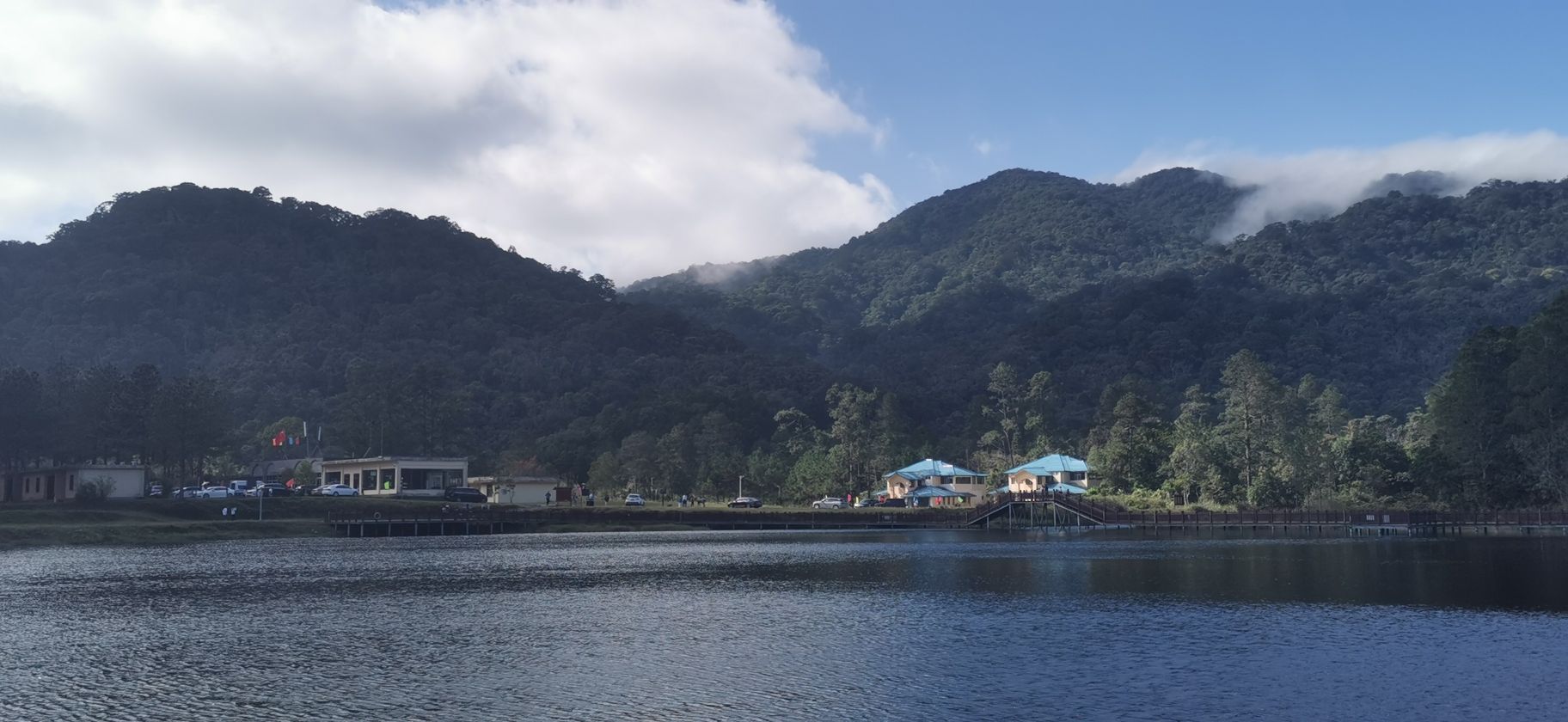 吊罗山天湖