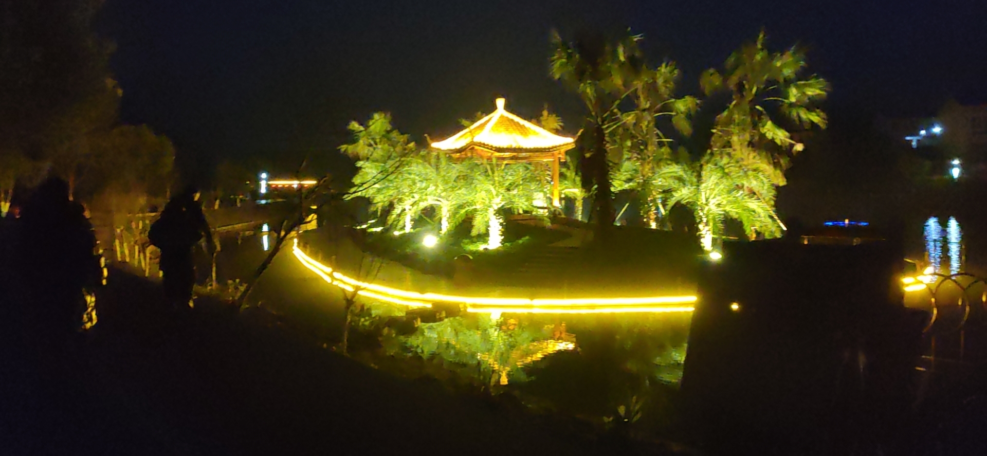阿金河广场旅行图片 1