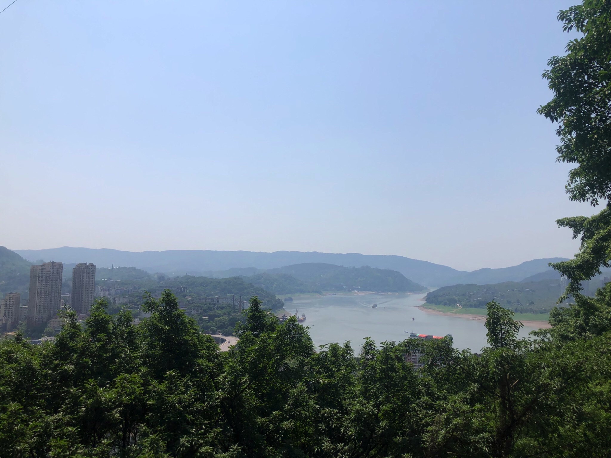 西岩观城门洞旅行图片 1