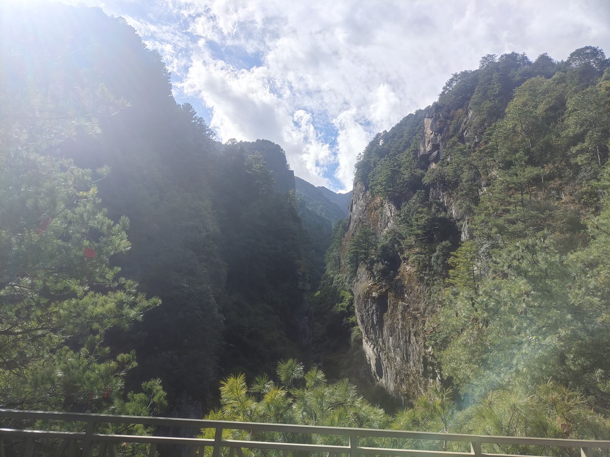 清碧溪峡谷观景台20米