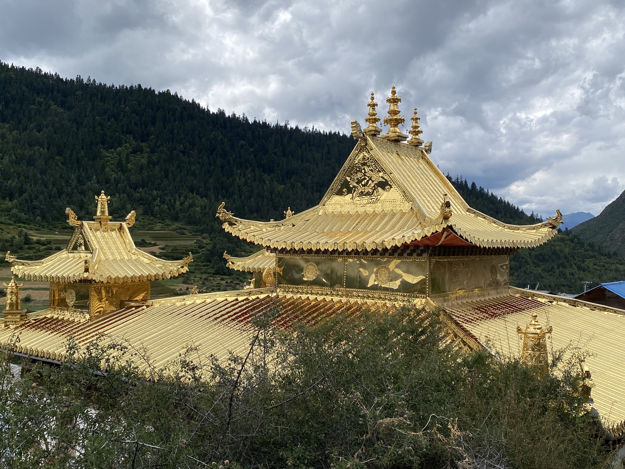 白古寺实景照片