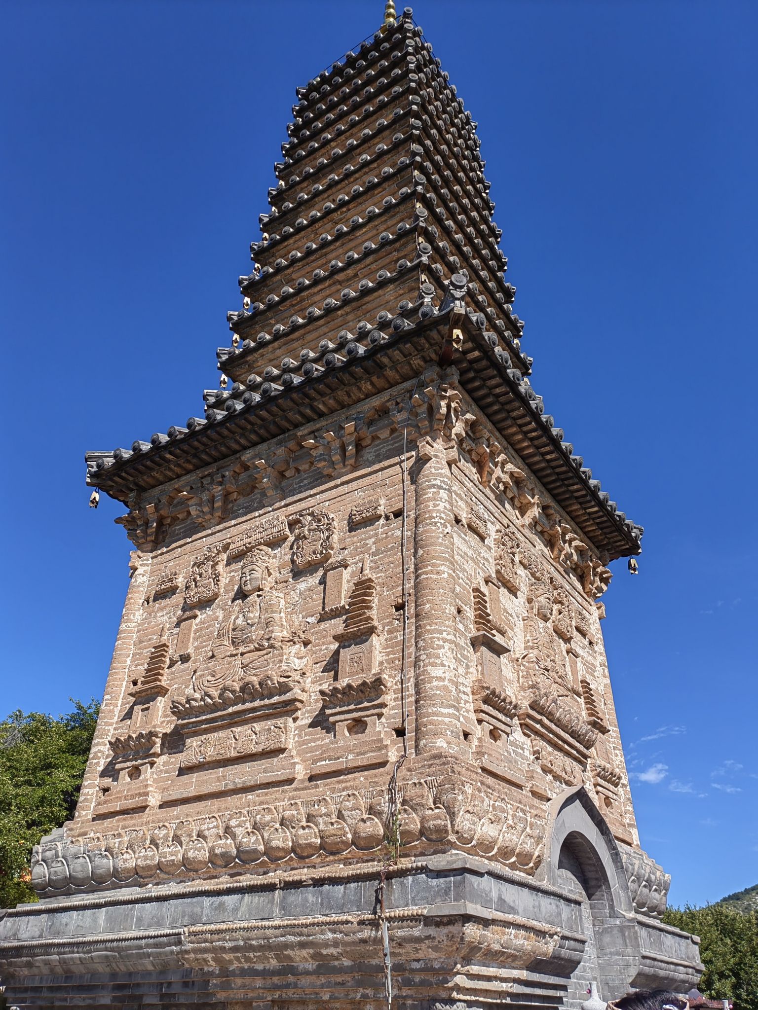 凤凰山大宝塔