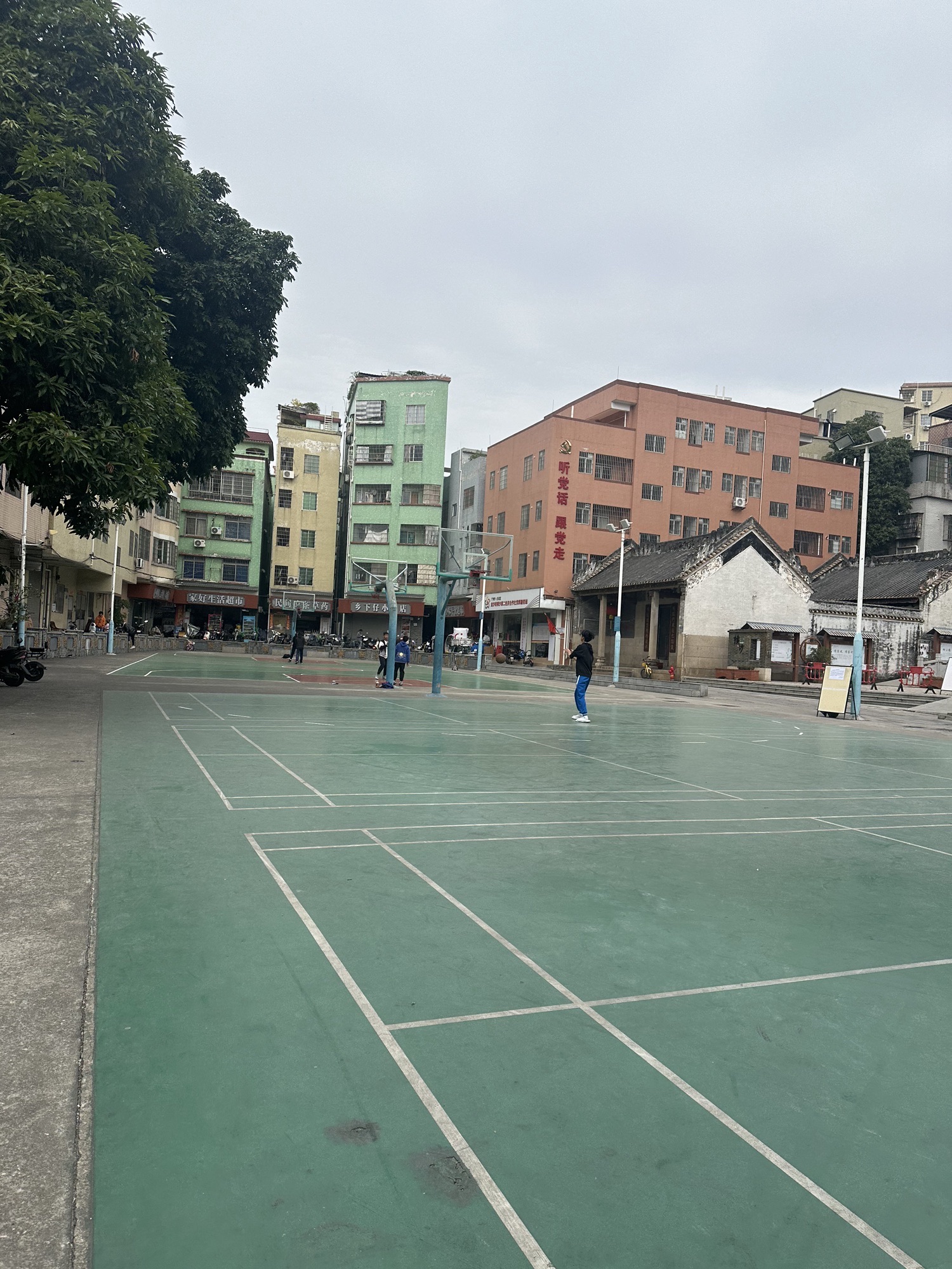 场地封面-横沙篮球场