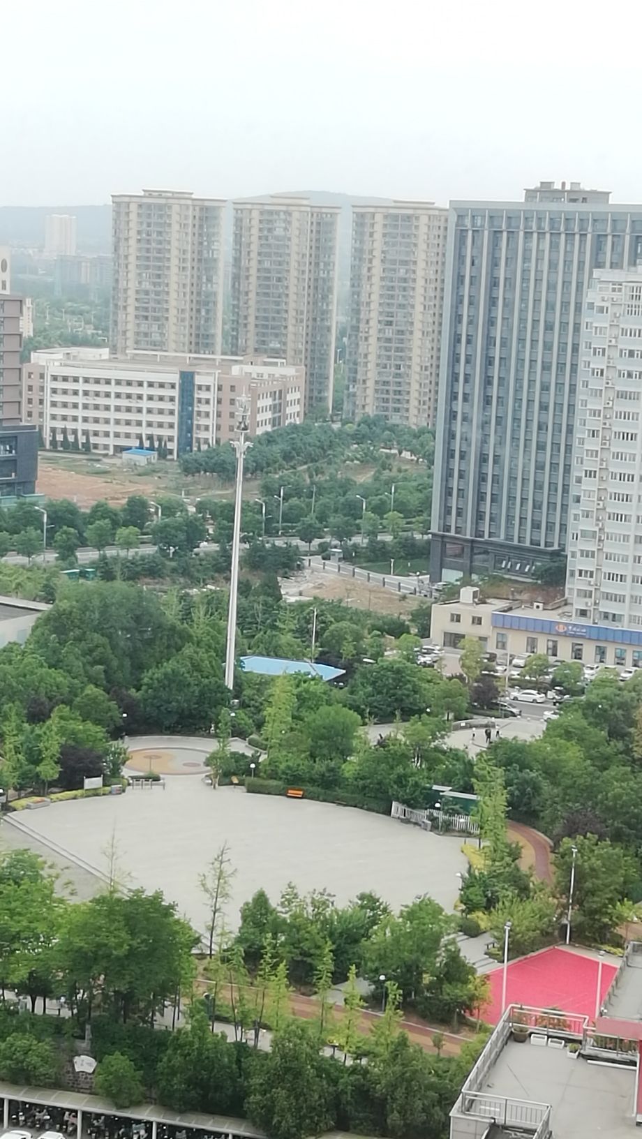 新城区和谐路体育健身游园旅行图片 2