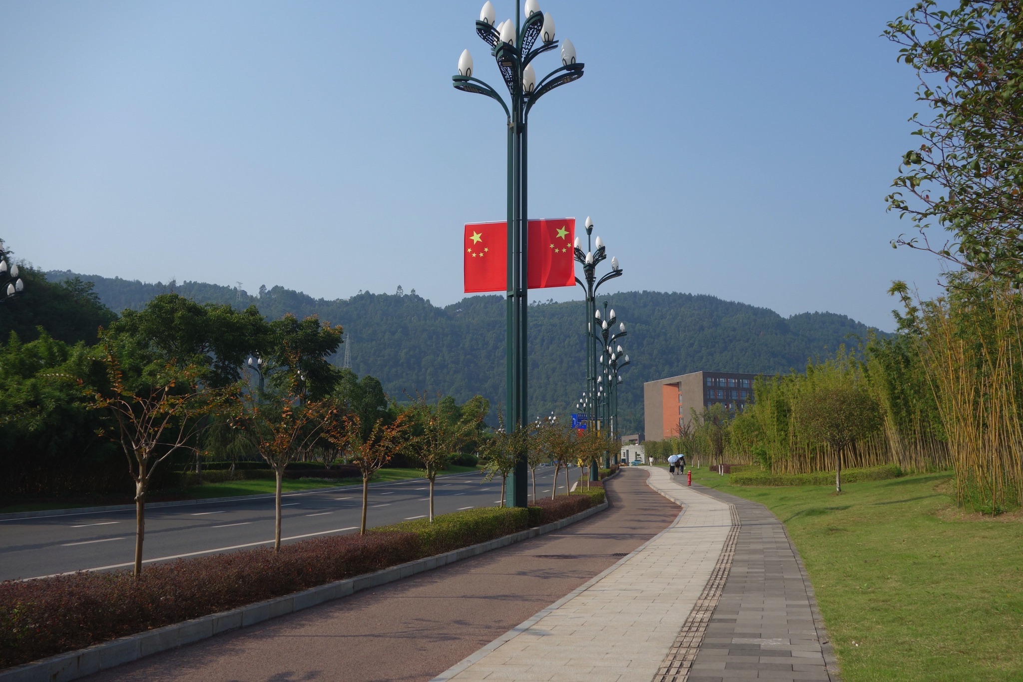 西华大学宜宾校区