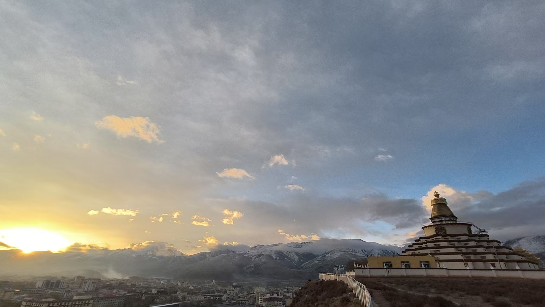 甘孜香根时轮佛塔旅行图片 2