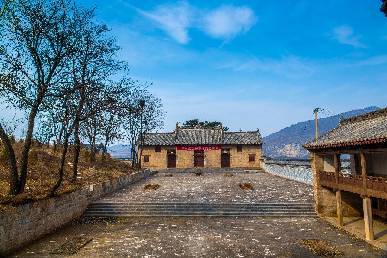 白玉宫旅行图片 1