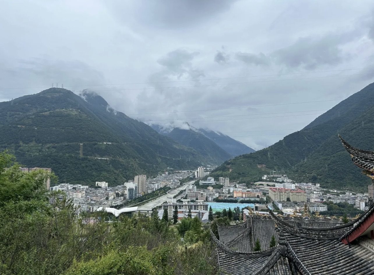 弘渡寺实景照片