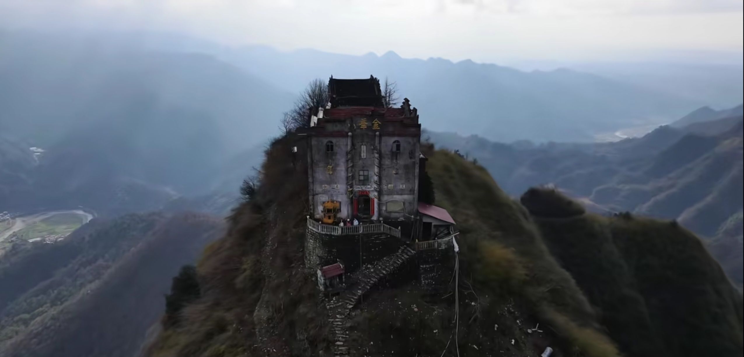 云雾寺实景照片