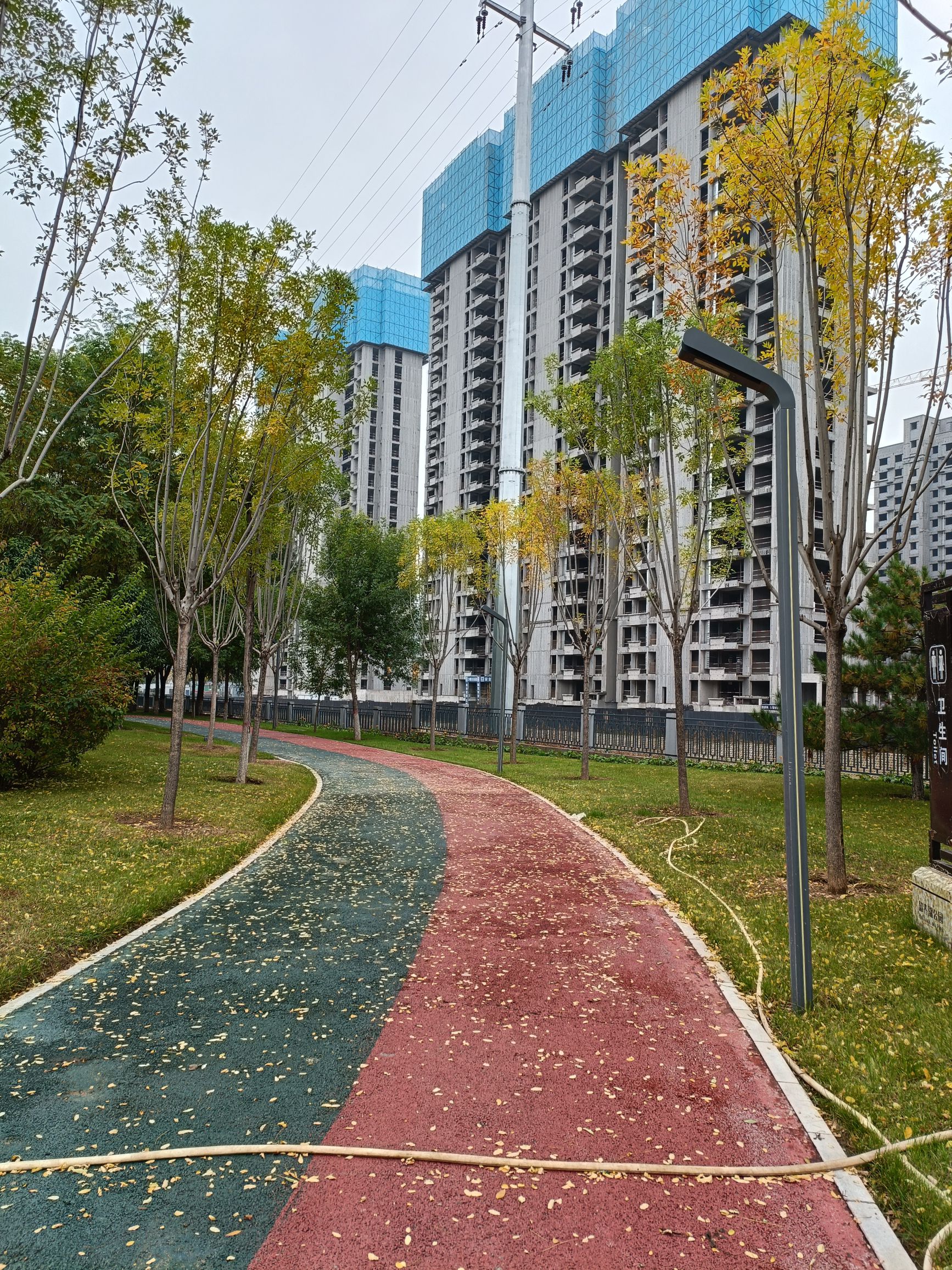 吕梁市知春湖公园旅行图片 1