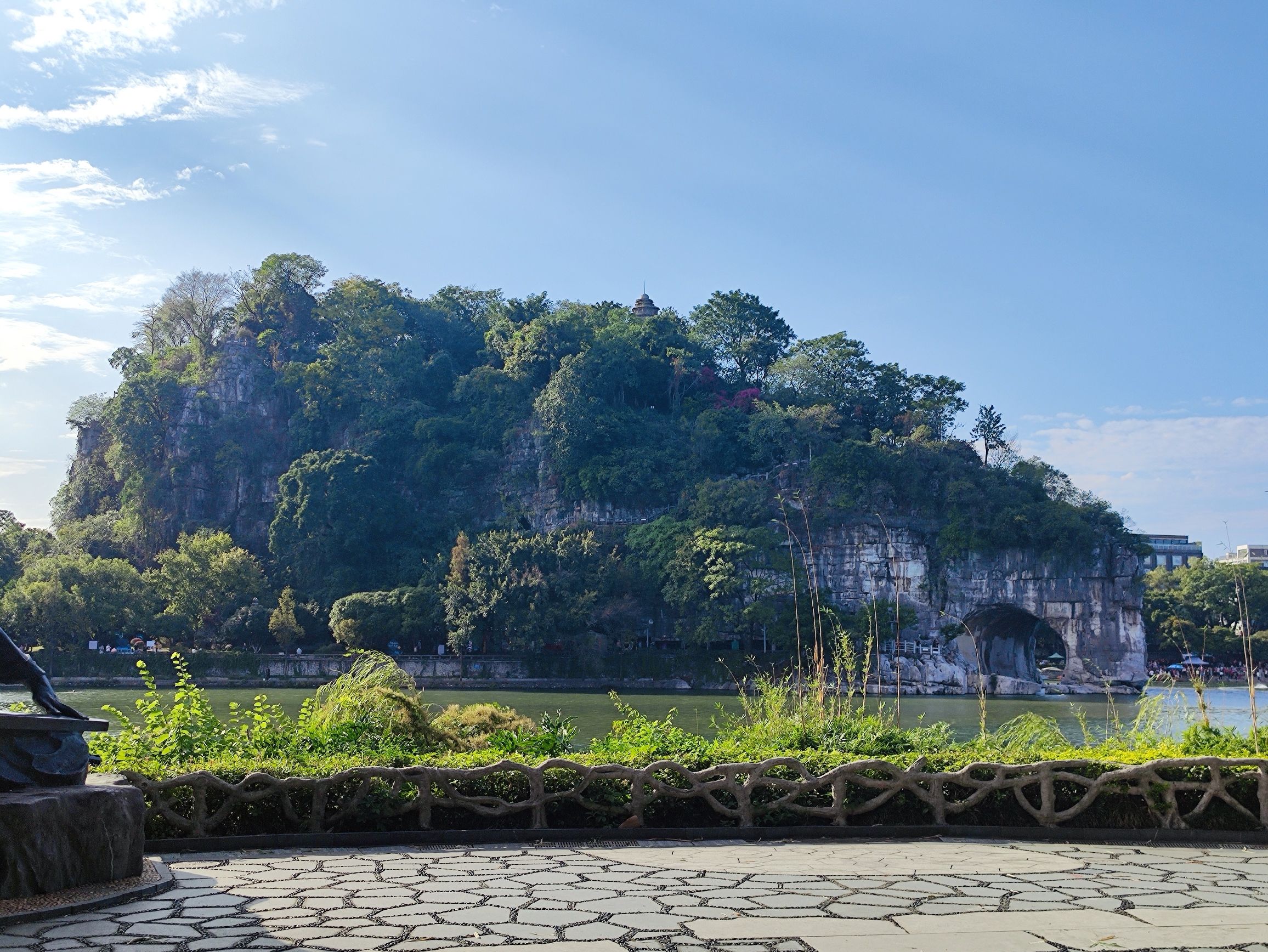桂林訾洲岛景区-观月平台