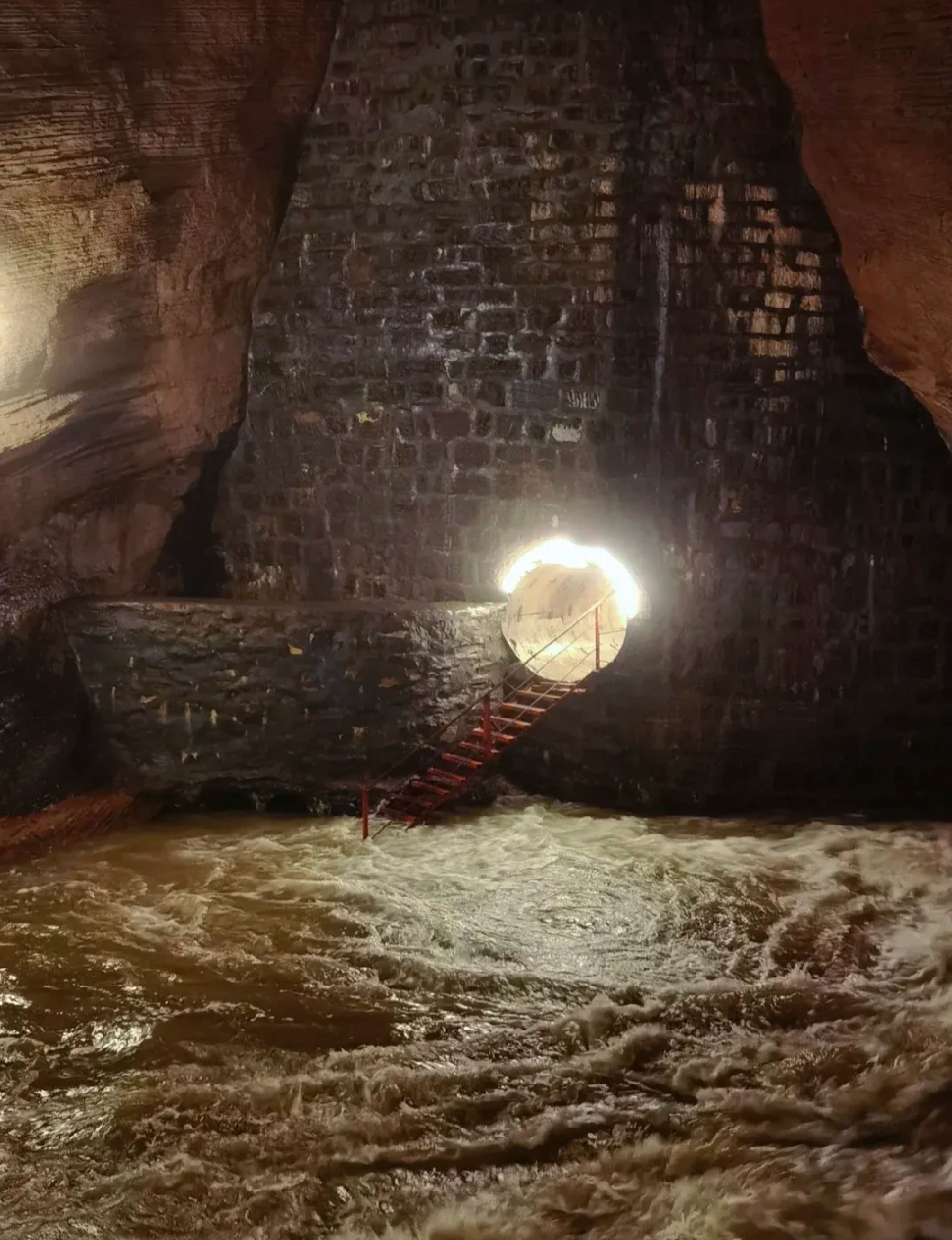 水帘洞景区旅行图片 1