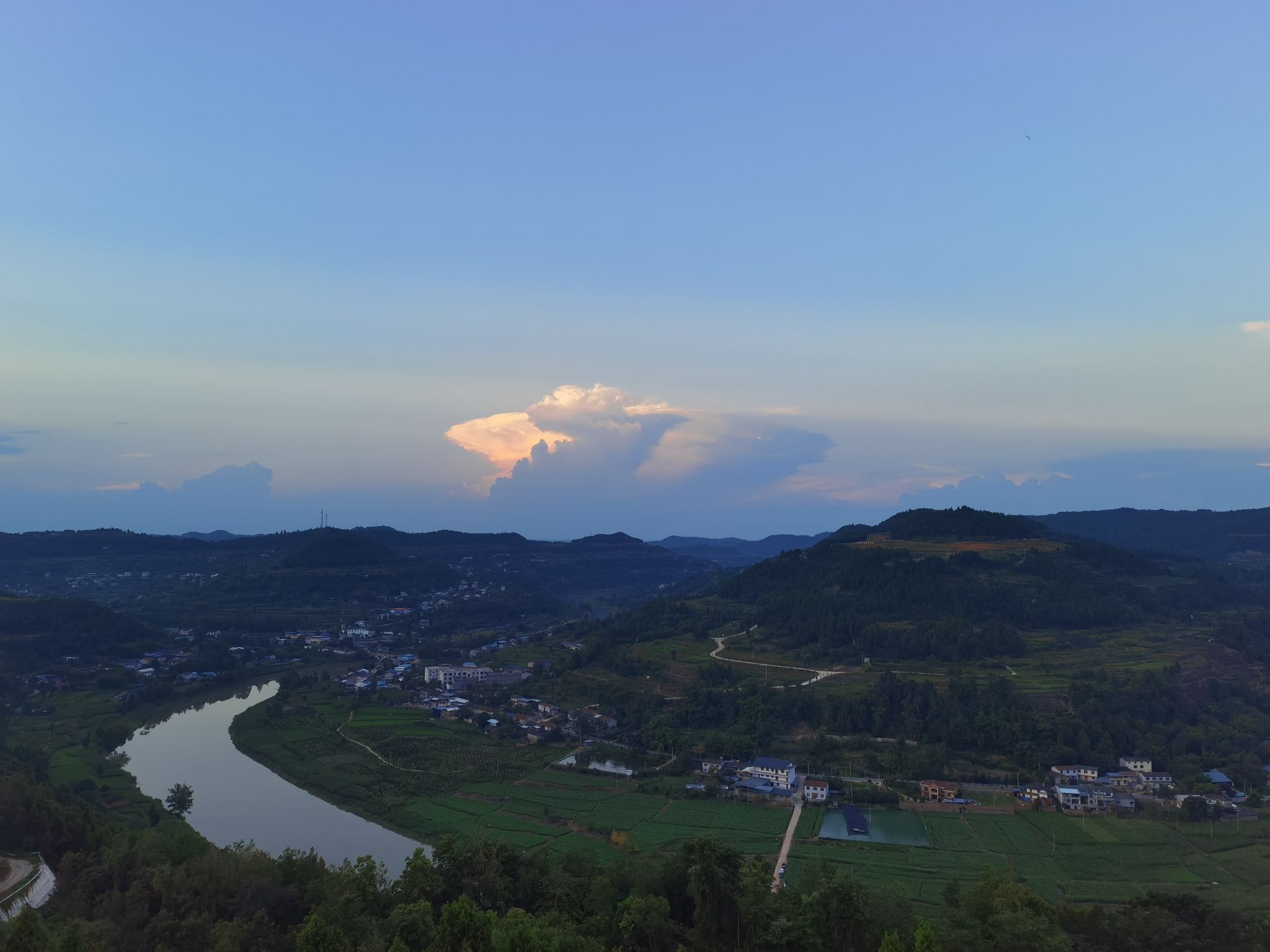 凯江大回湾观景台旅行图片 3