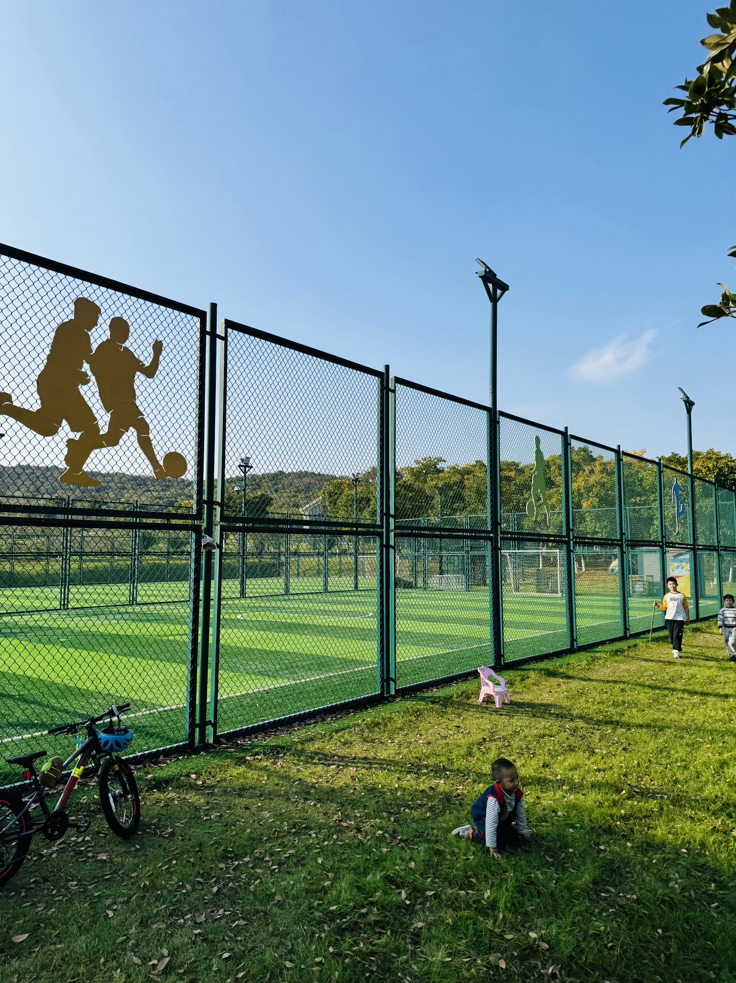 场地封面-象山湖公园笼式足球场