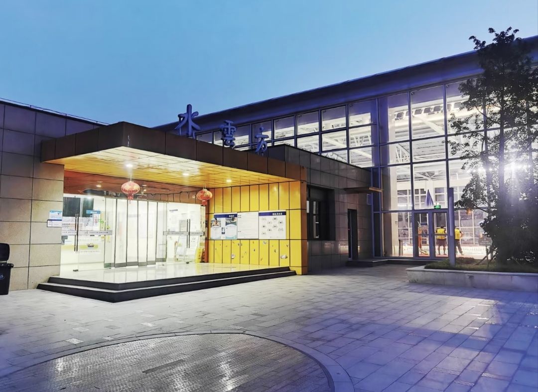 场地封面-南京信息工程大学水云方游泳馆