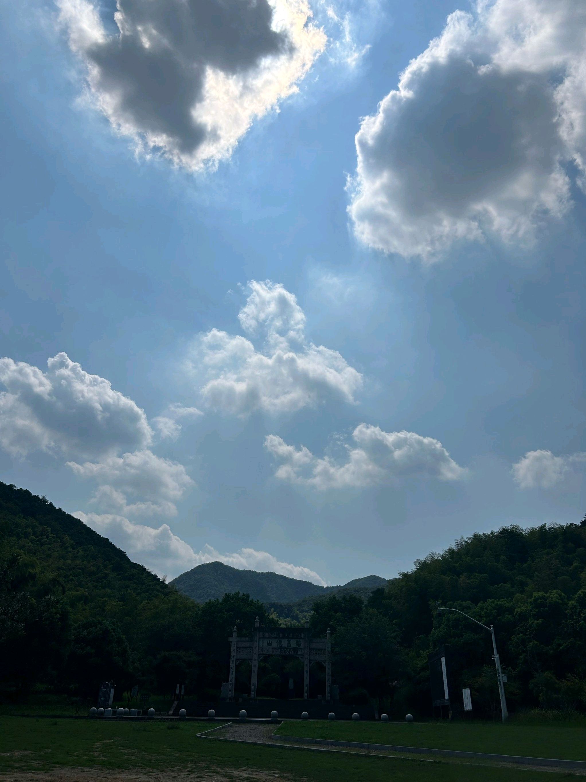 诸葛山风景区旅行图片 3