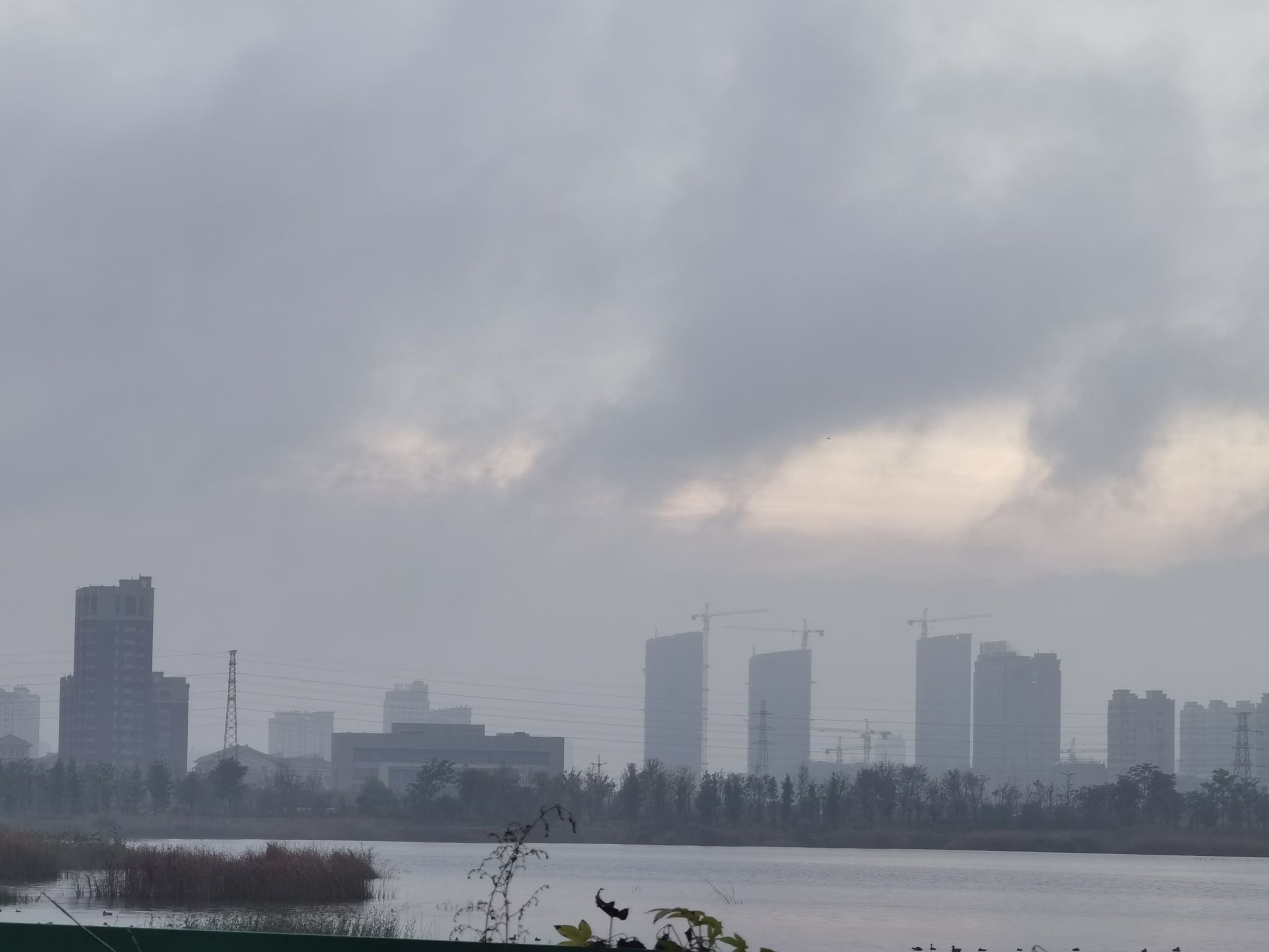 伊云湖旅行图片 2