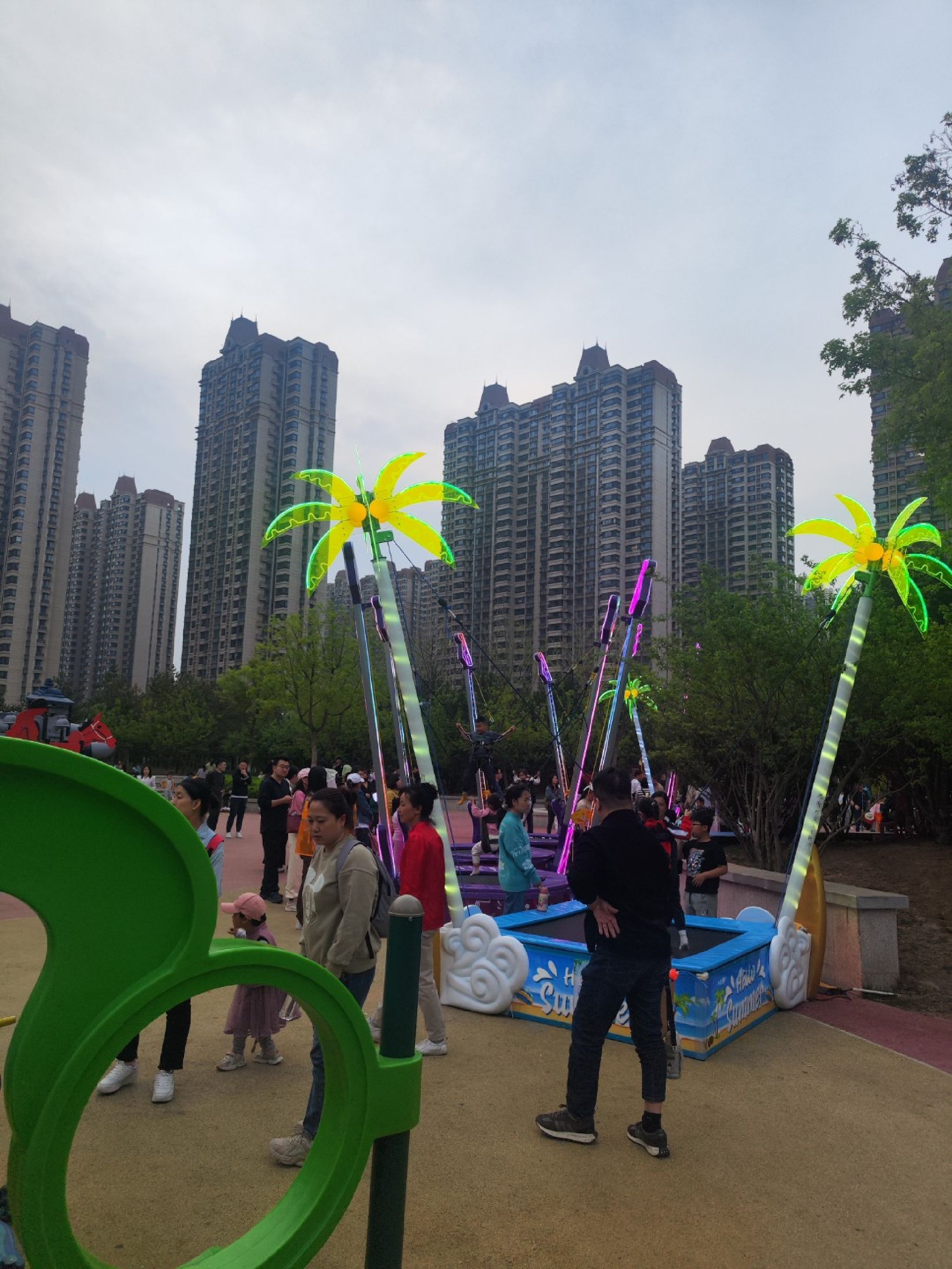 滨河体育公园旅行图片 1