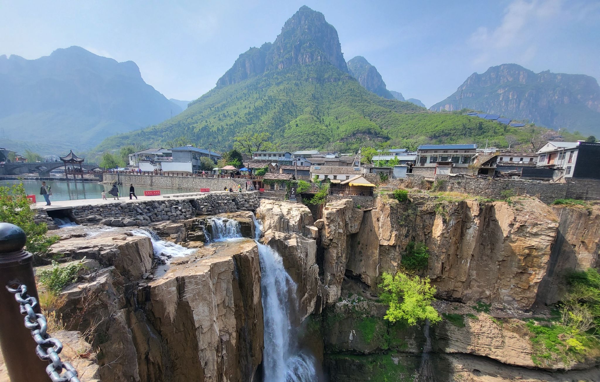 虹霓瀑布旅行图片 1