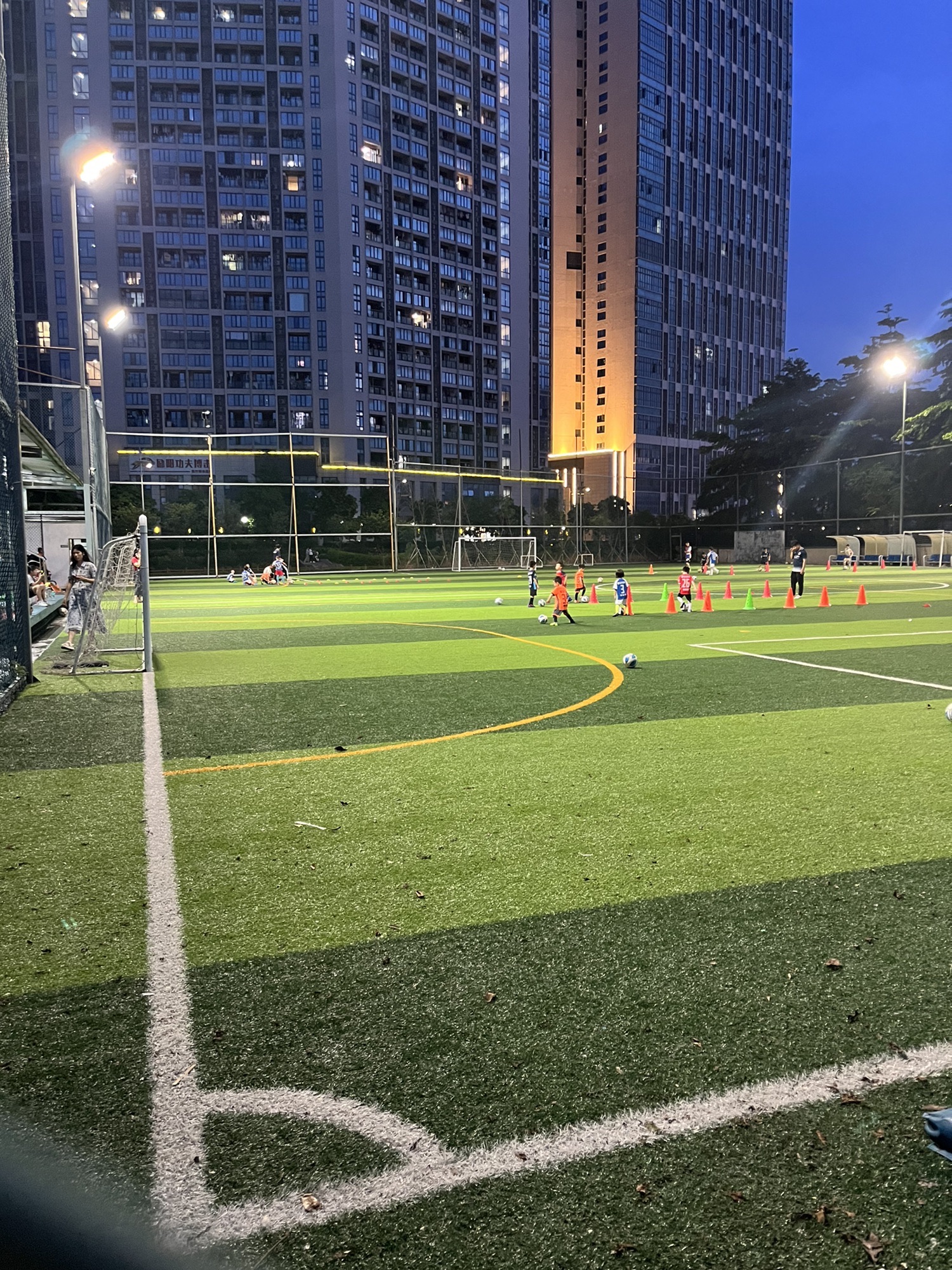 场地封面-东瓜宇金湾足球场