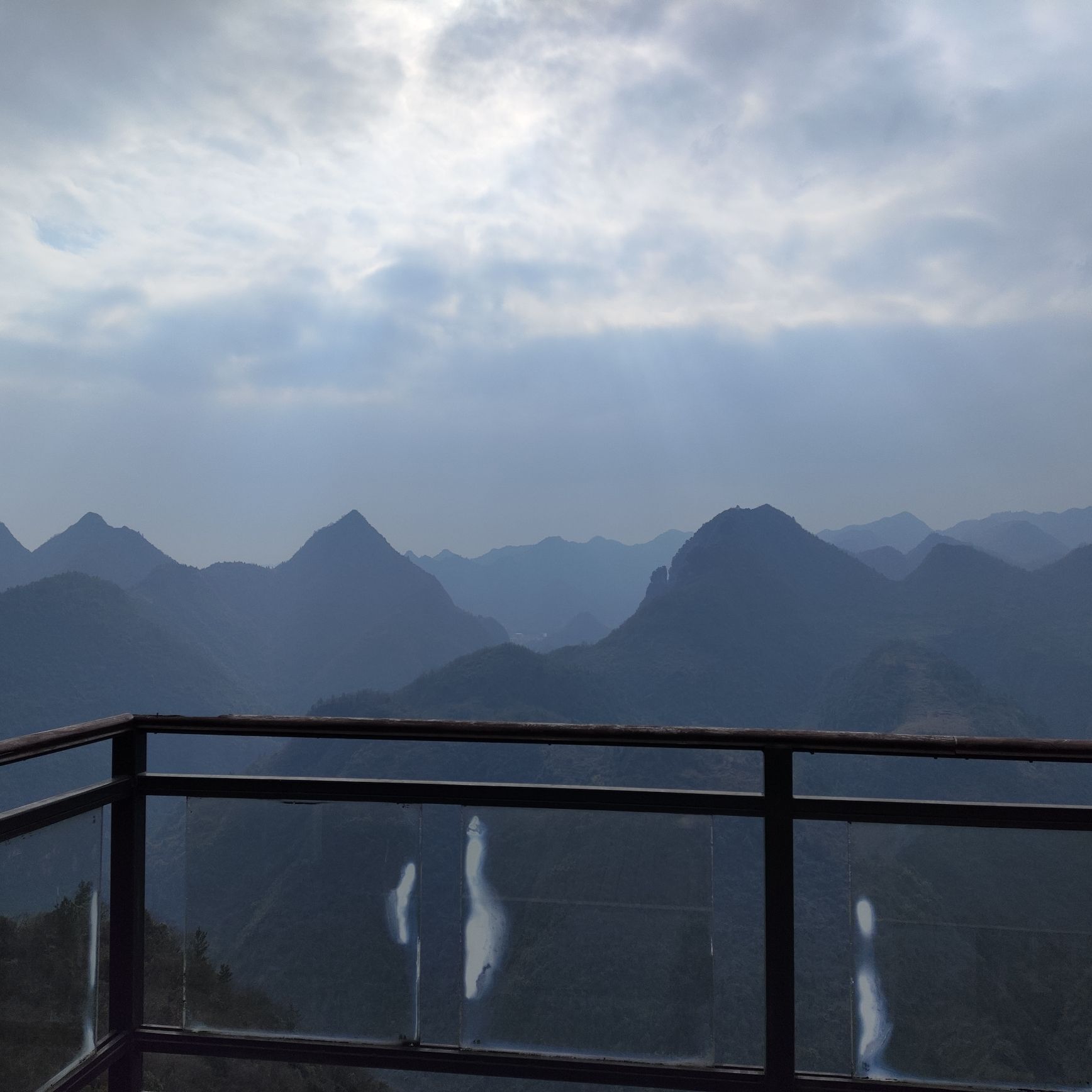 万佛洞景区旅行图片 1