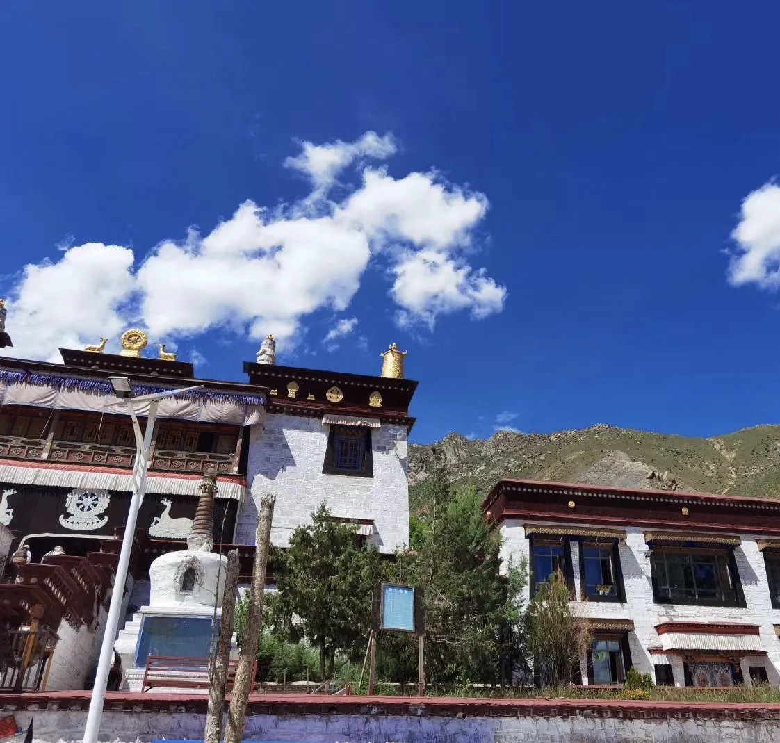 曲龙曲桑寺